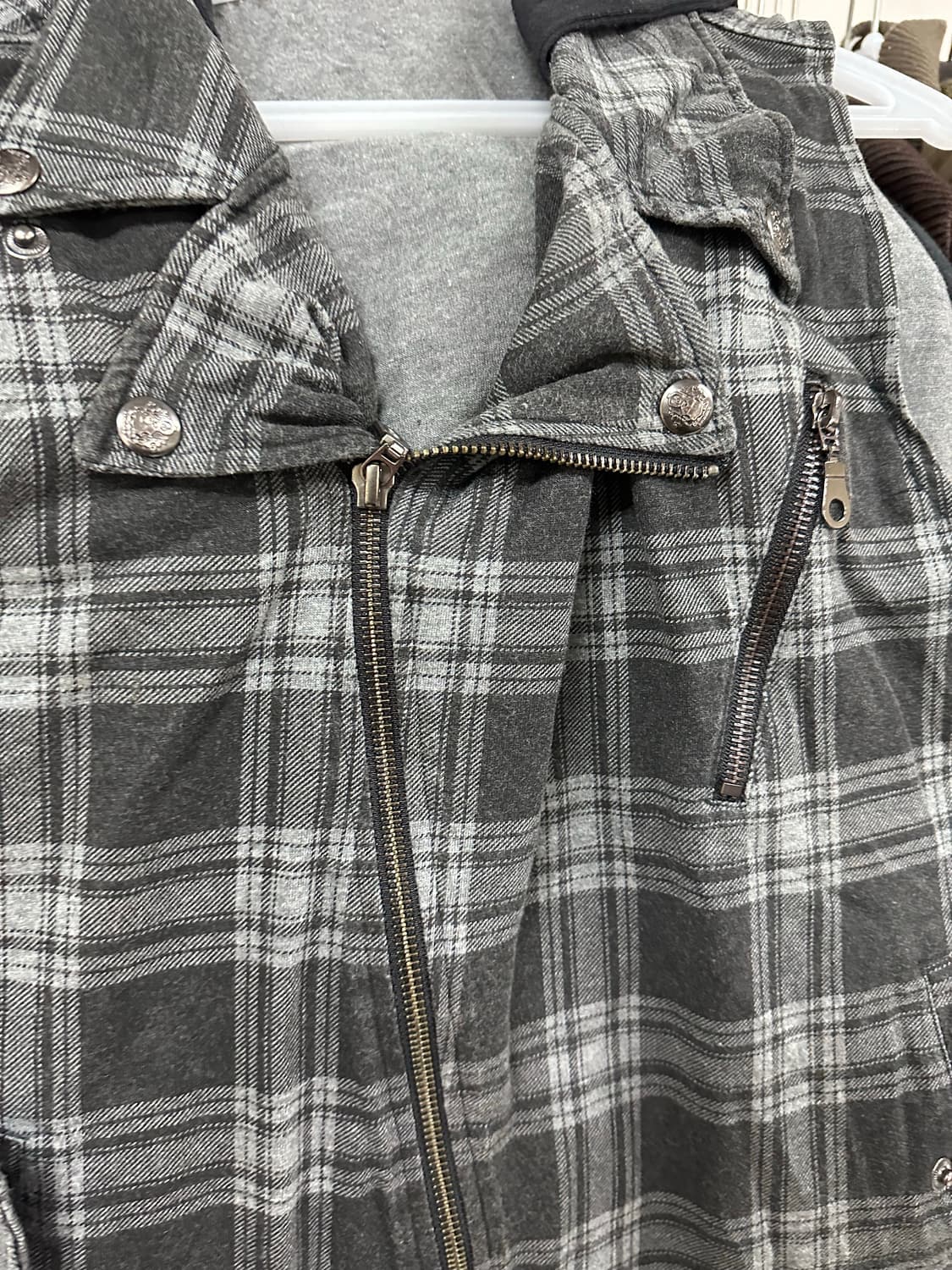 check rider shape hood vest | 후루츠패밀리
