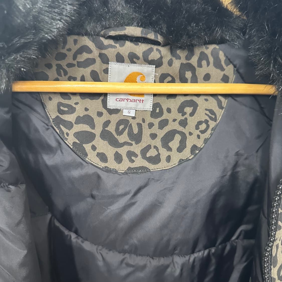 칼하트 WIP 트래퍼 파카 상품이미지3