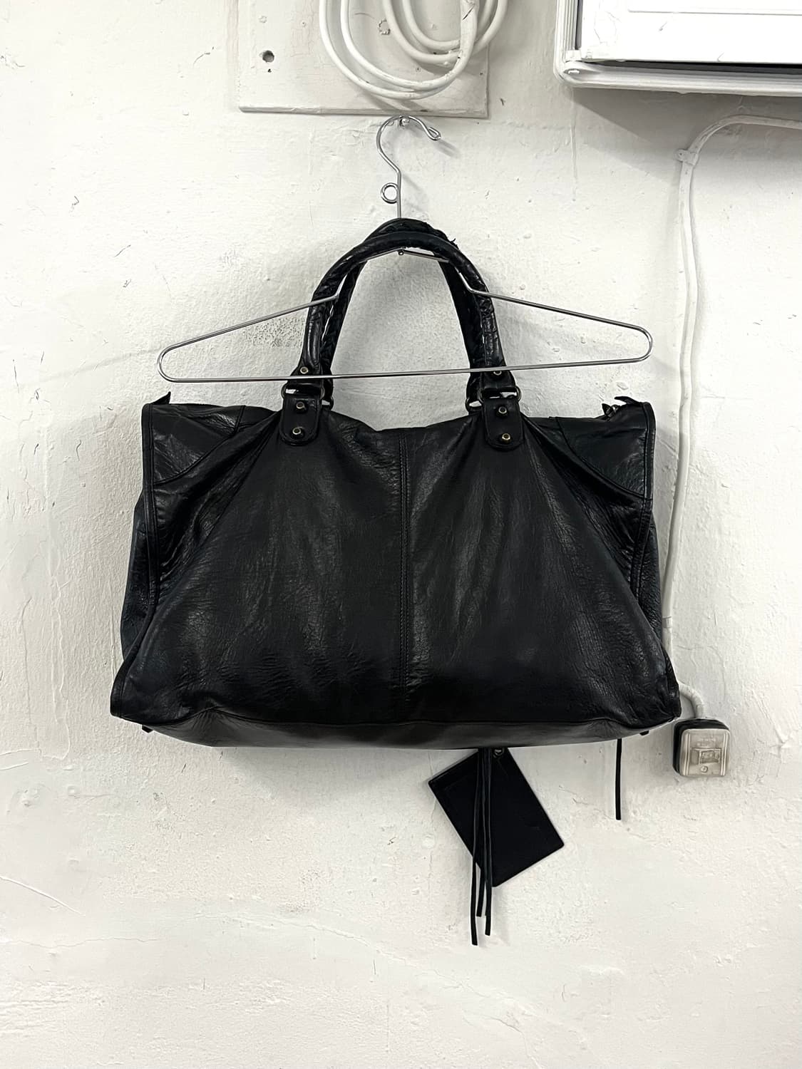 발렌시아가 클래식 워크 모터백 상품이미지10