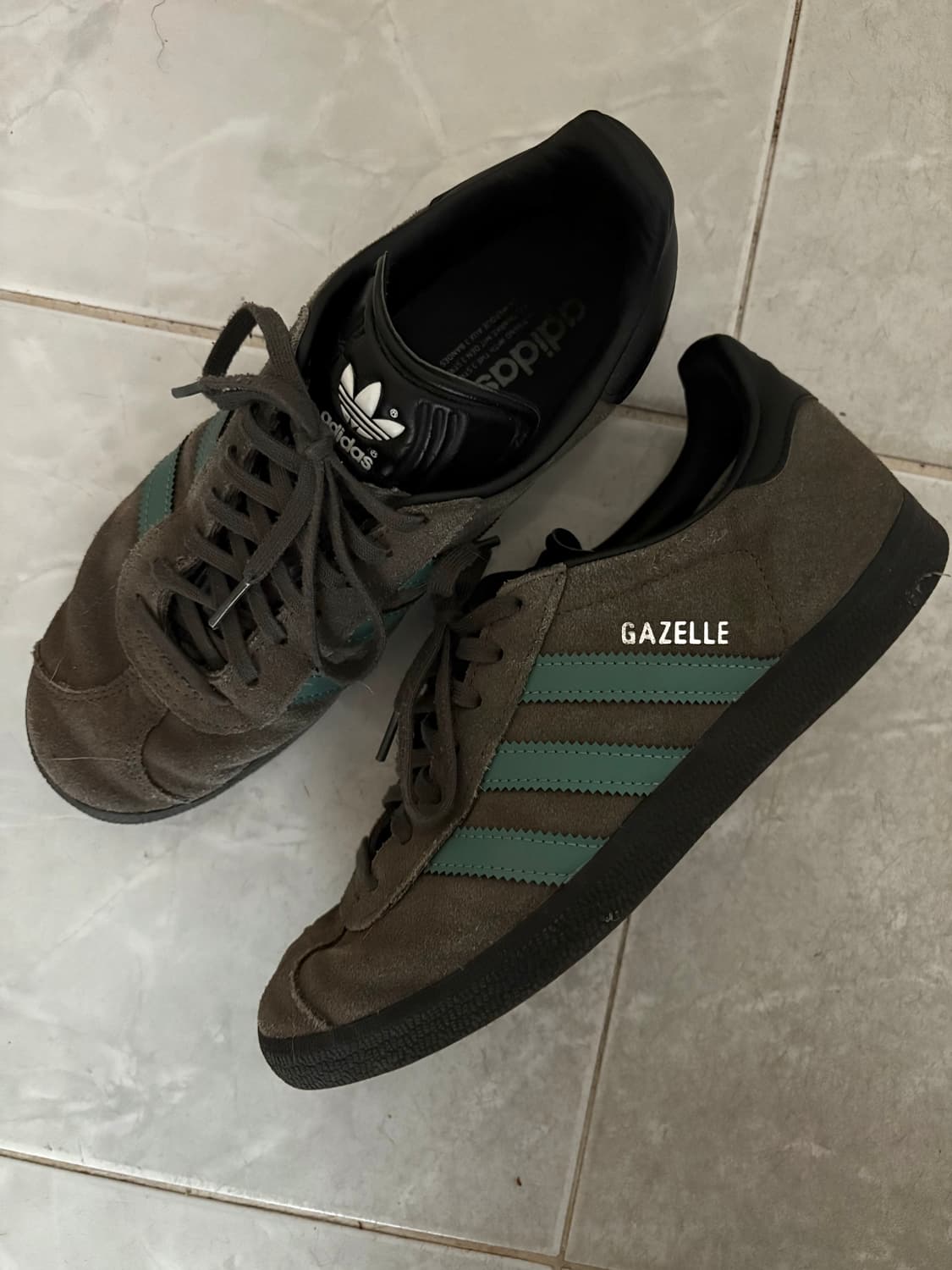 아디다스 가젤 카키 250 상품이미지1