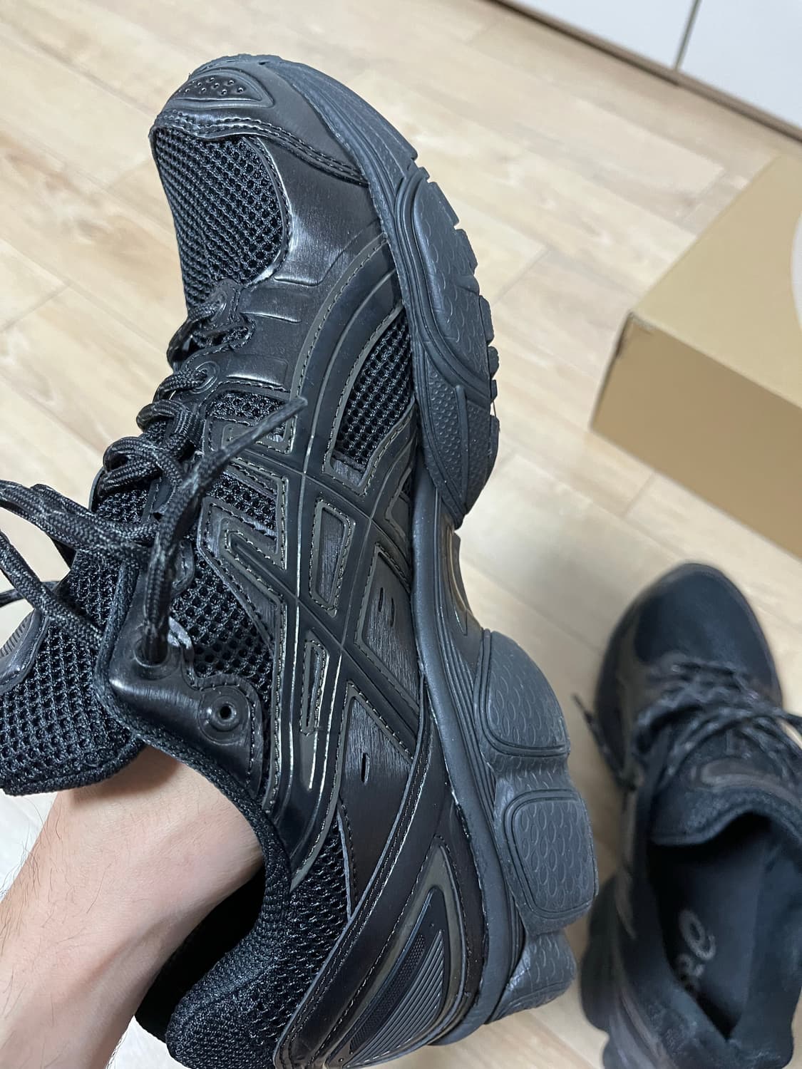 아식스 님버스9 Black Gunmetal 블랙 건메탈 상품이미지4