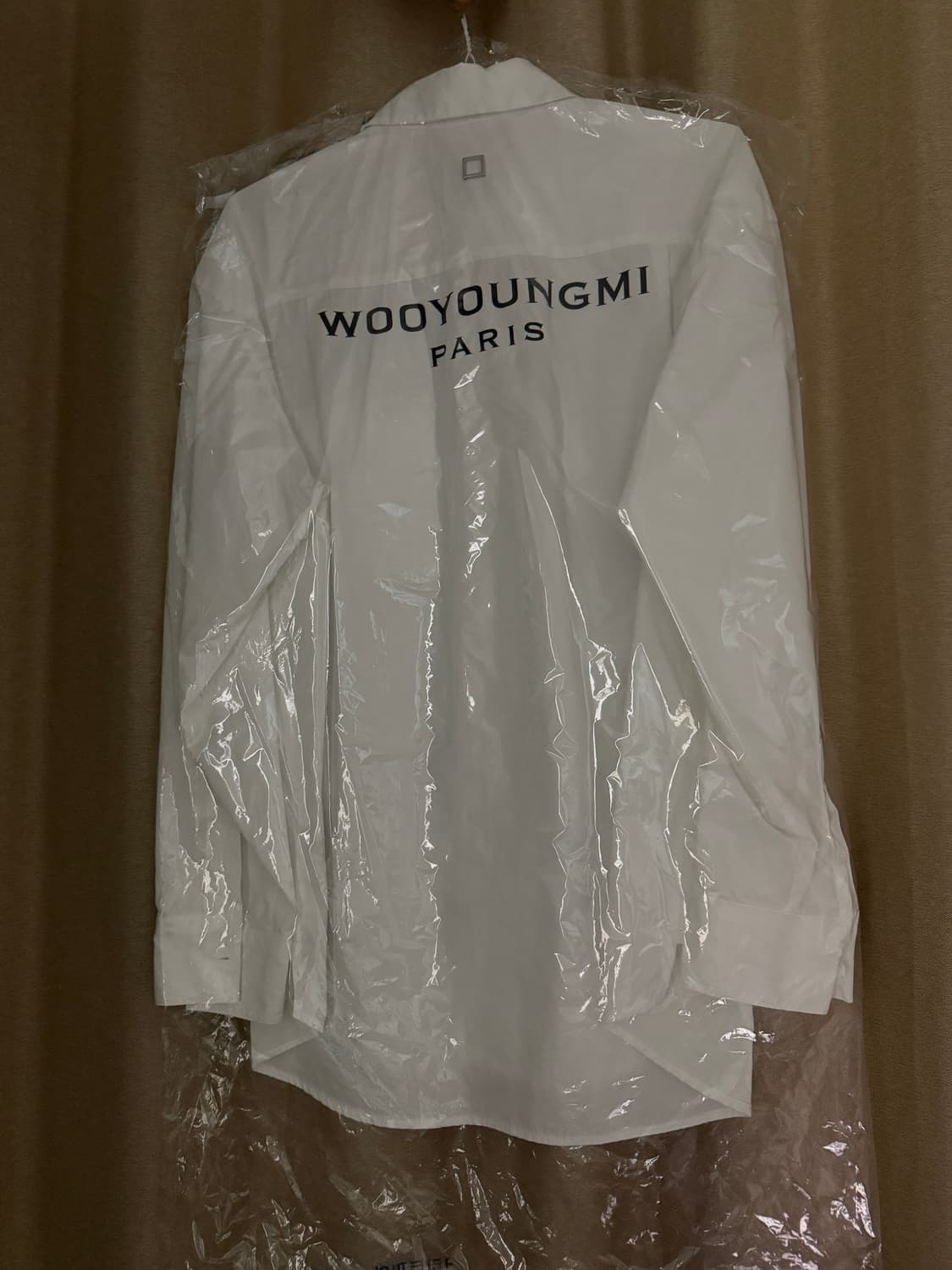 우영미 2025 화이트셔츠 사이즈50(105)팝니다 상품이미지3