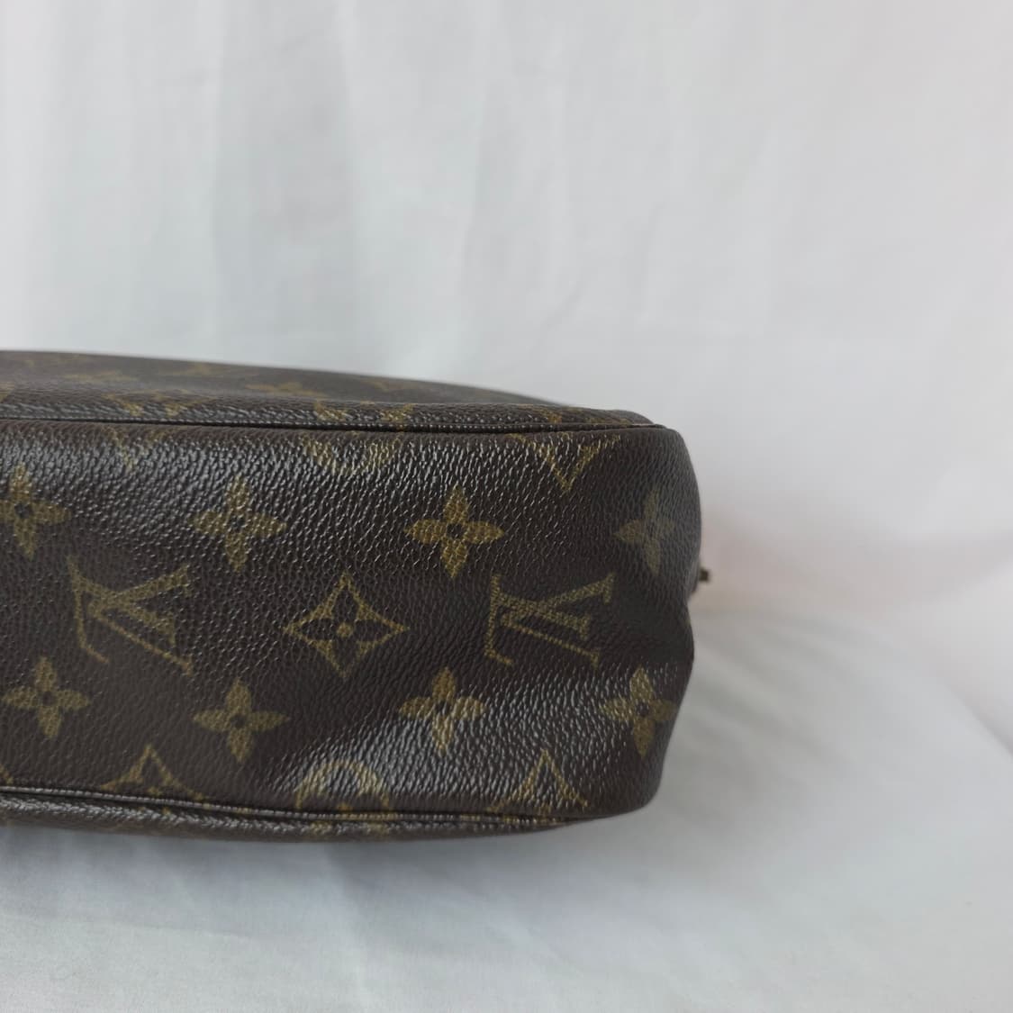 [정품] 루이비통 뚜왈렛 모노그램 클러치백 토트백 남녀공용 상품이미지4