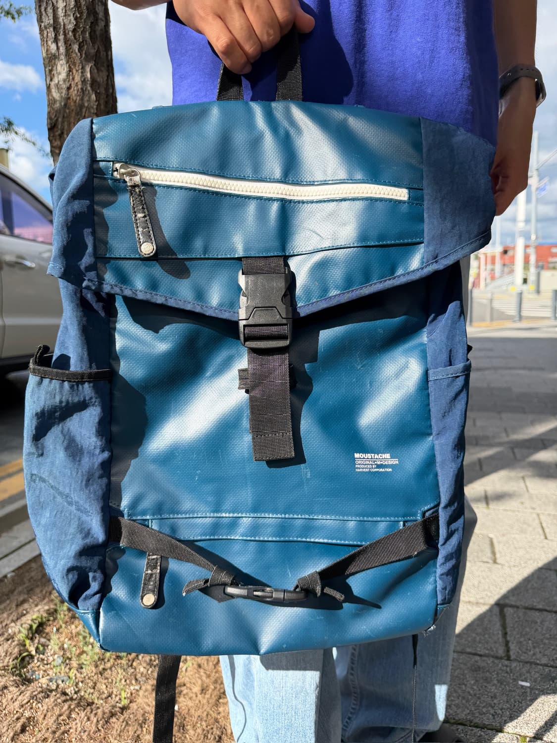 Moustache Japan Messenger Backpack 상품이미지1