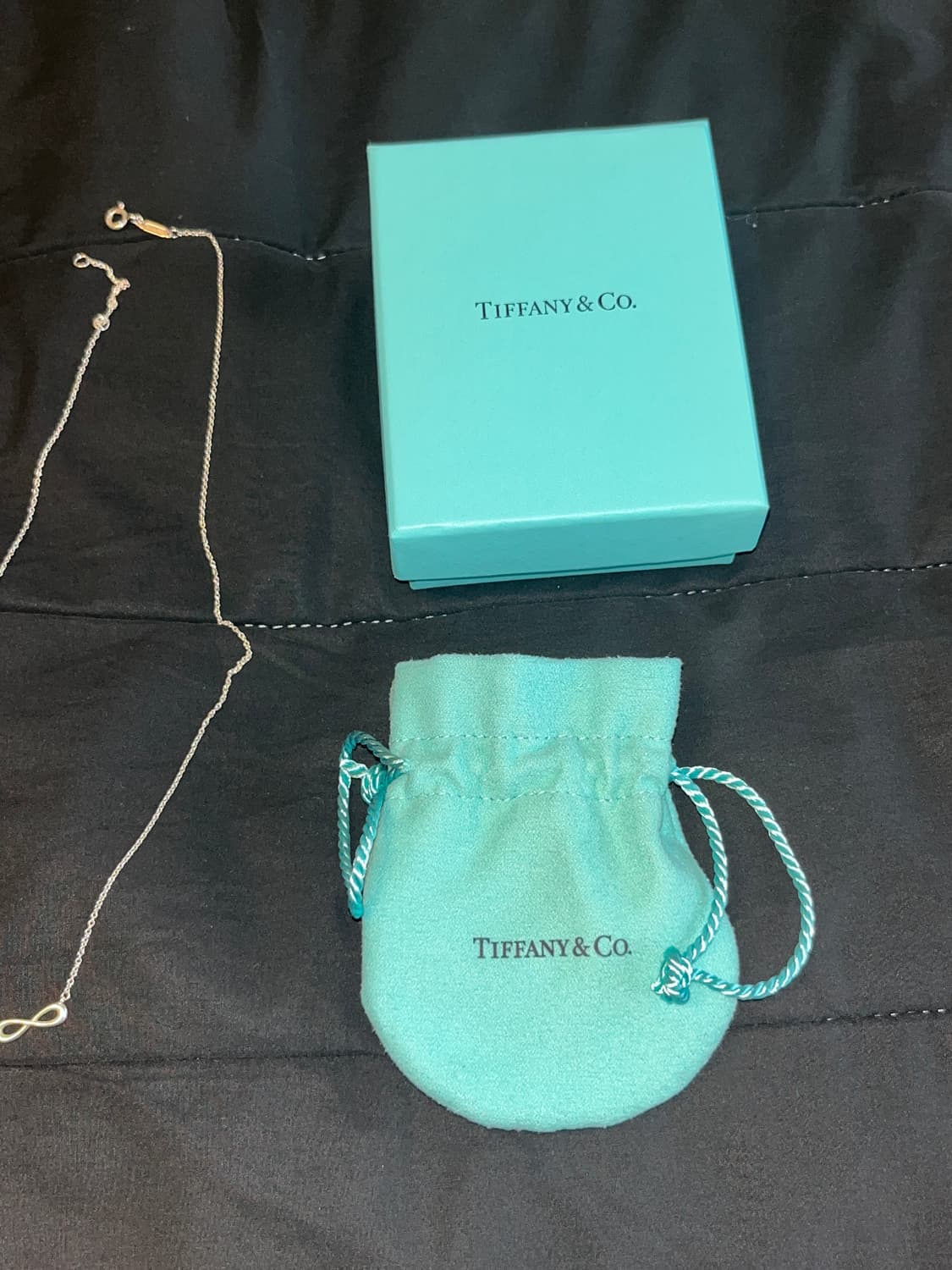 티파니앤코 인피니티 펜던트 실버925 목걸이 상품이미지3