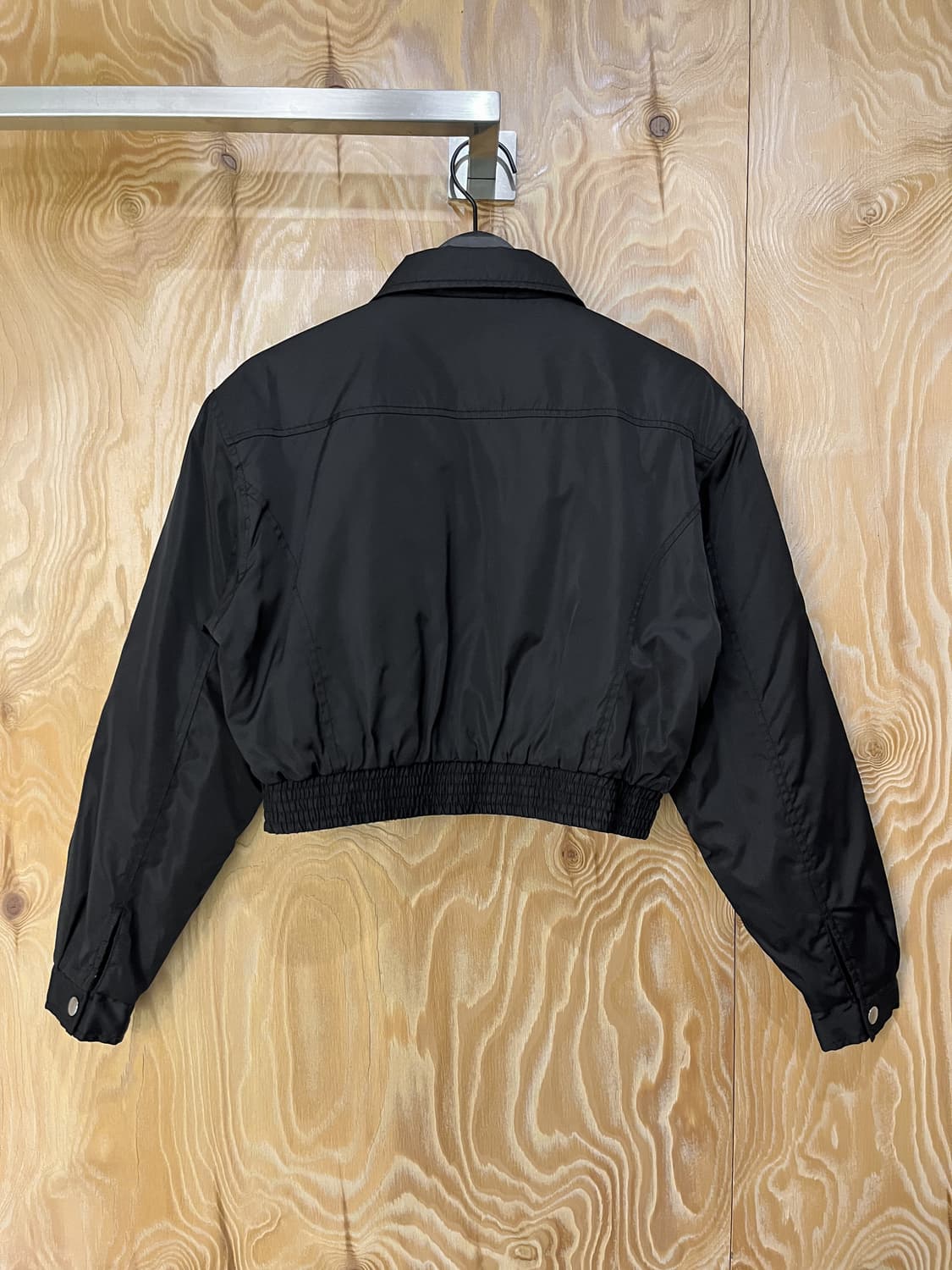 Just In Time 90's 나일론 크롭 봄버 자켓 상품이미지5