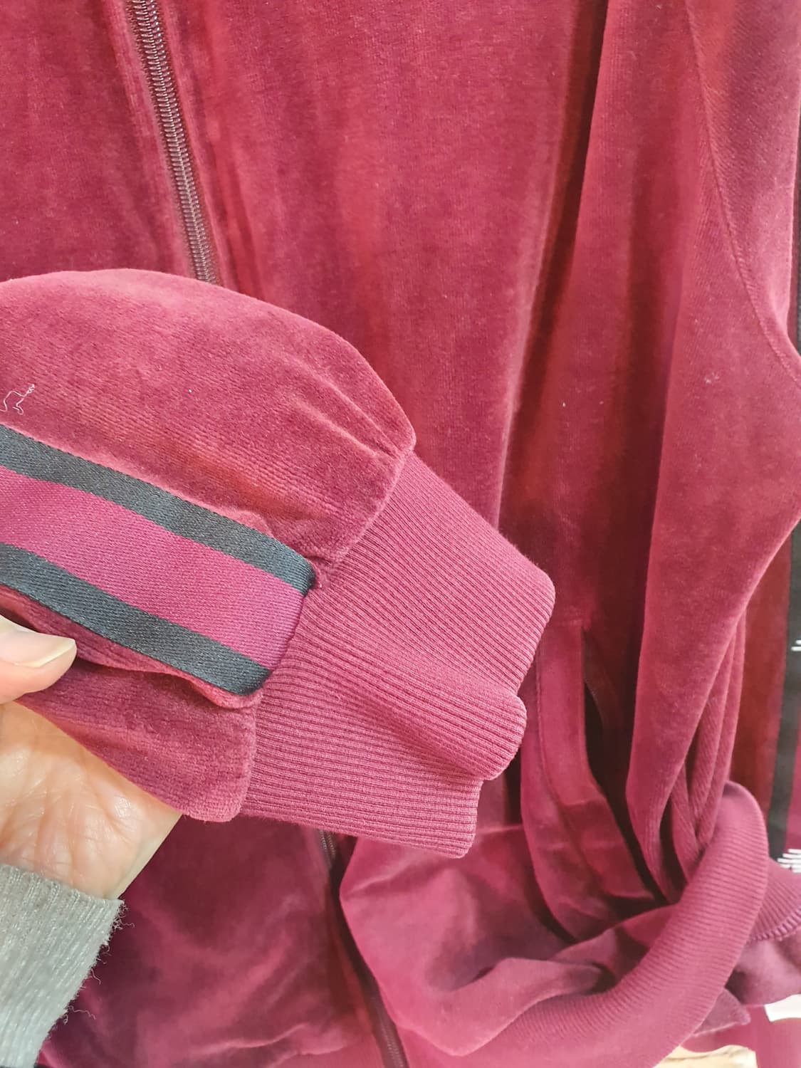 뉴발란스 벨벳 트랙 자켓 버건디 105 상품이미지4