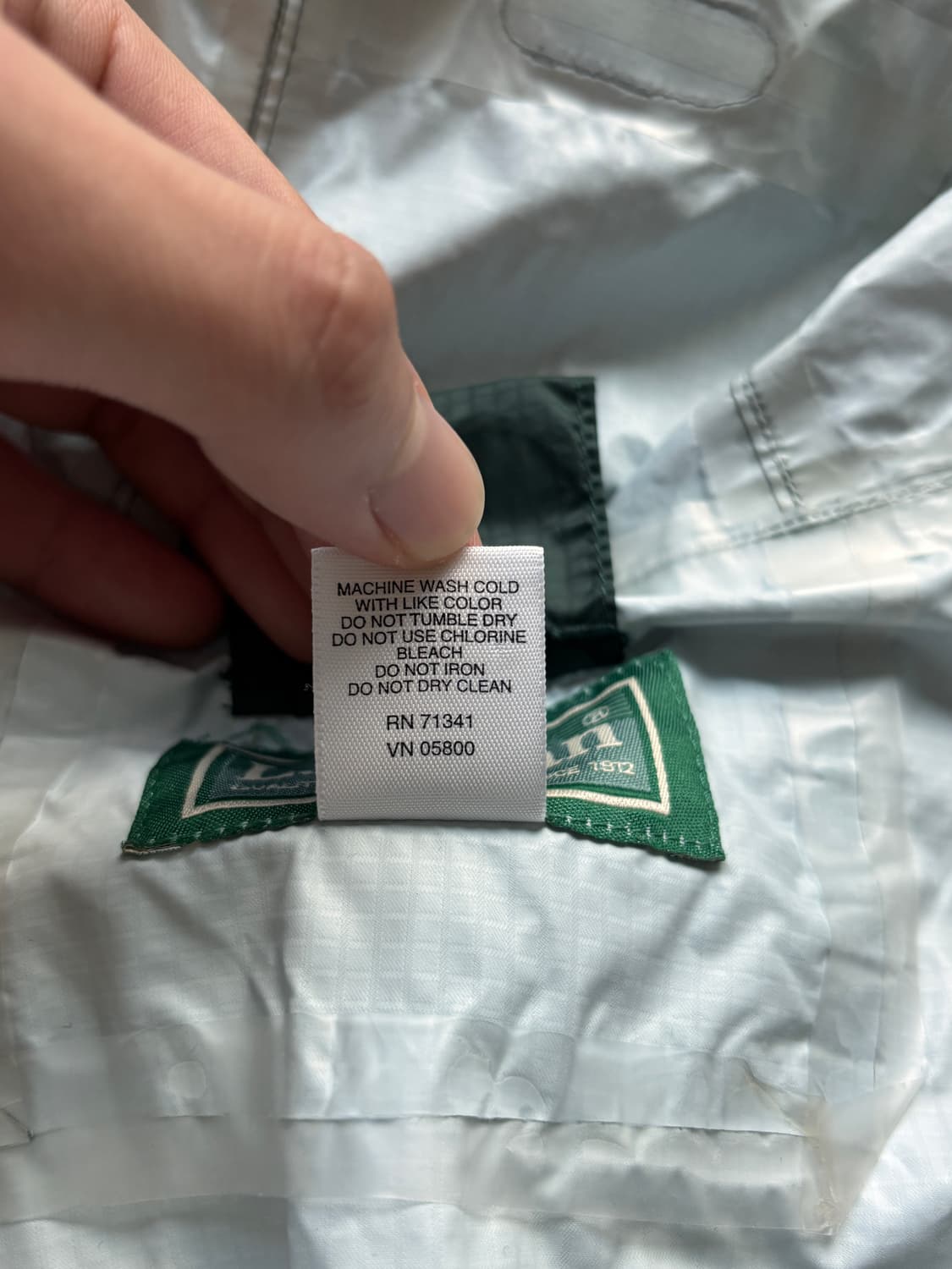 L.L.Bean 클래식 아웃도어 셸 - 딥 포리스트 그린 (L) 상품이미지6