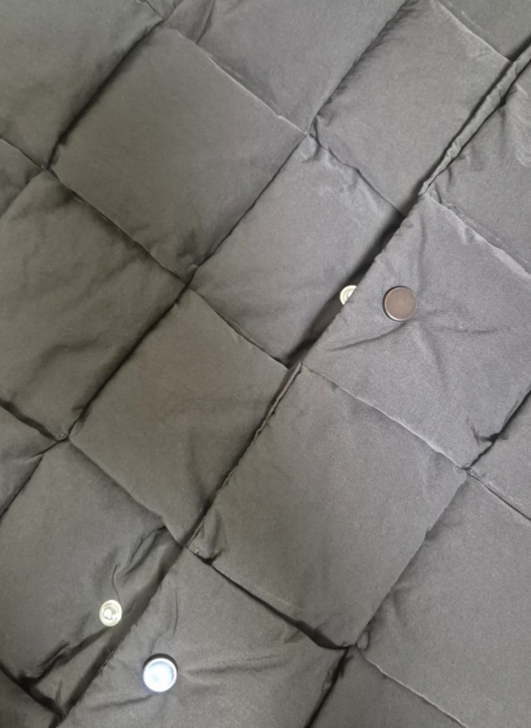 보테가베네타 인트레치아토 테크 나일론 구스다운 패딩 베스트 상품이미지5