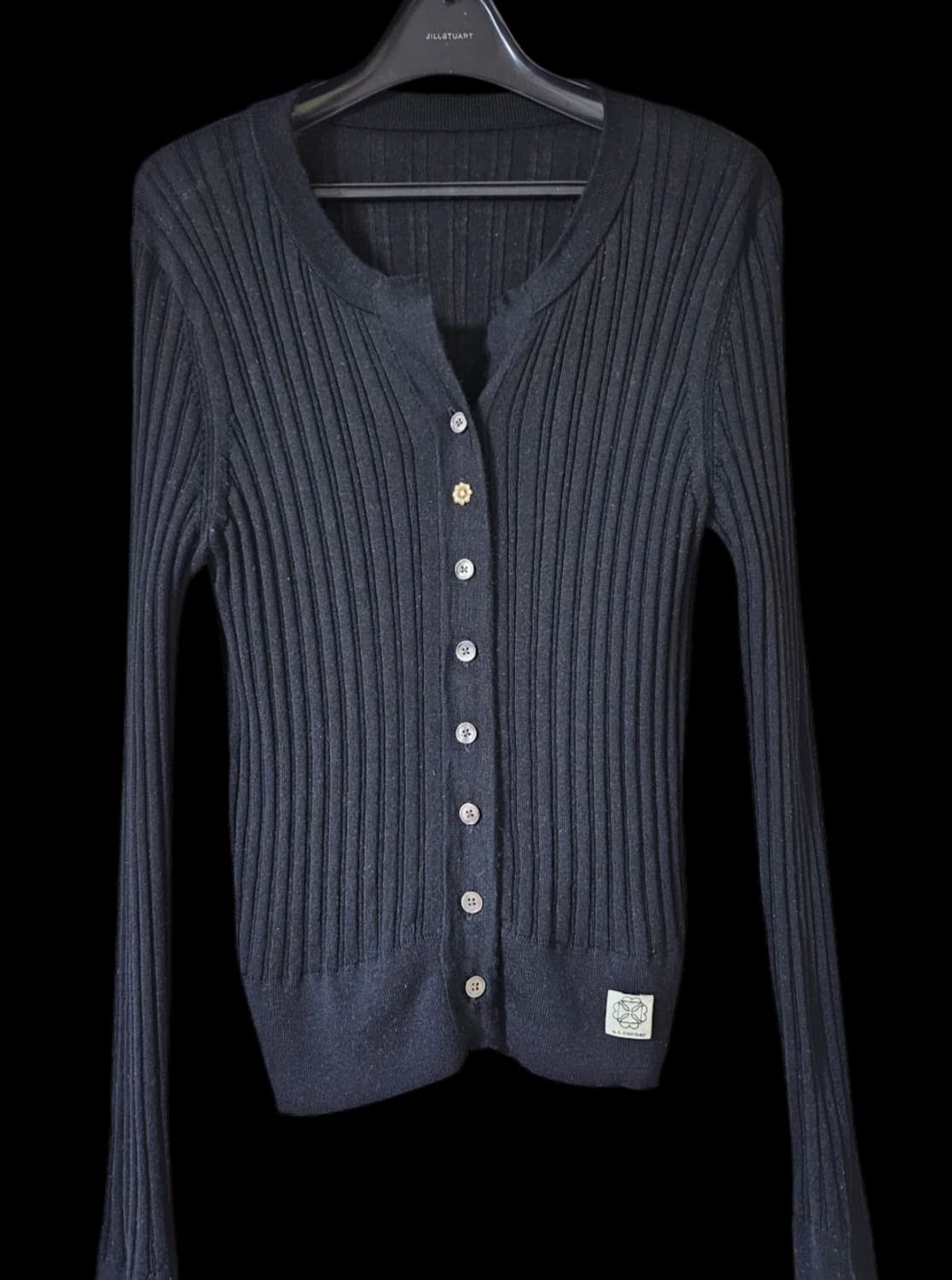 앳코너 울 100 여성 니트 블랙 가디건 M / 상태 좋음 상품이미지3