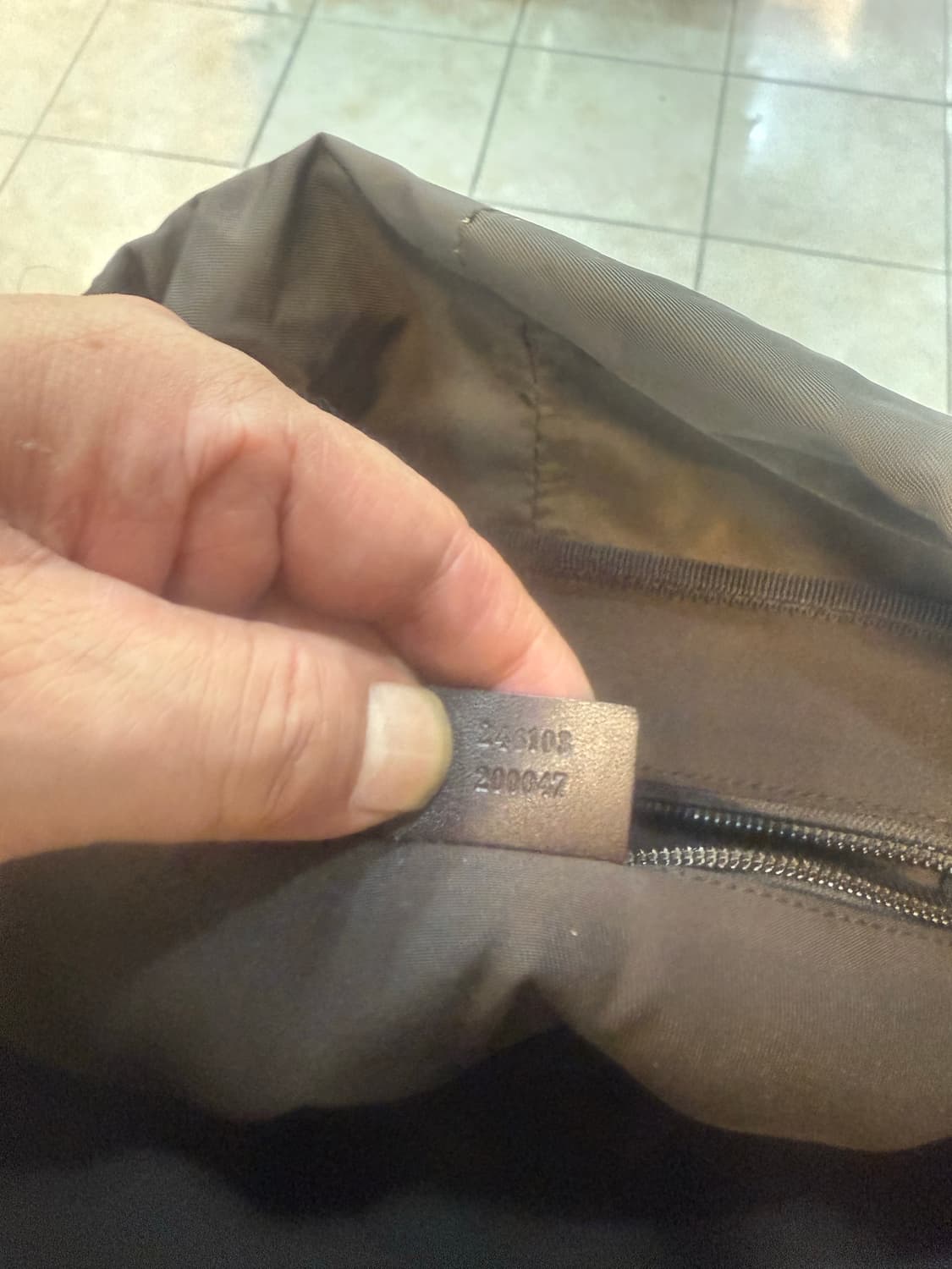 정품 구찌 수프림 백팩 팝니다 상품이미지8