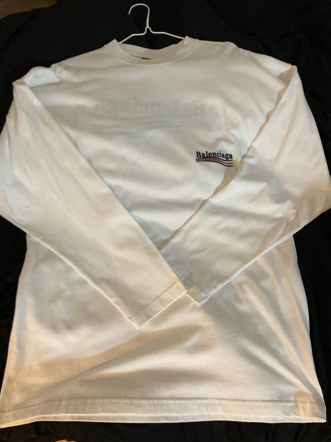 발렌시아가 기본 화이트 폴리티컬 롱슬리브 긴팔티셔츠 상품이미지1