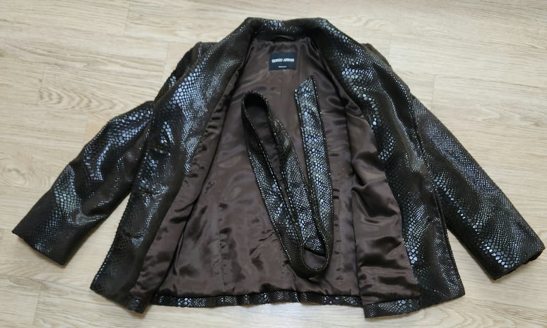 [정품]조르지오 아르마니 크로커다일 가죽 자켓 55 (여성용) 한정판  상품이미지5