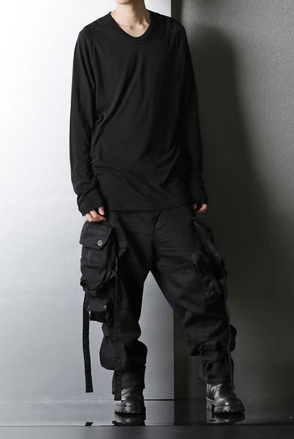 율리우스 21fw 가스마스크 카고 팬츠 1 상품이미지1
