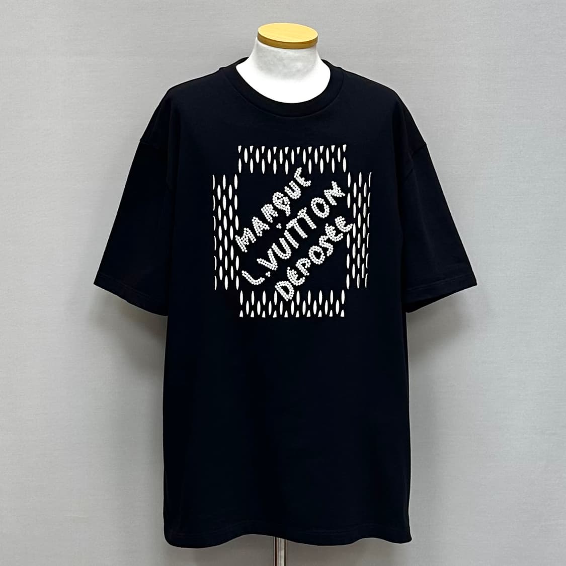 루이비통 엠브로이더드 시그니처 코튼 반팔티 ( 110 ) 상품이미지1