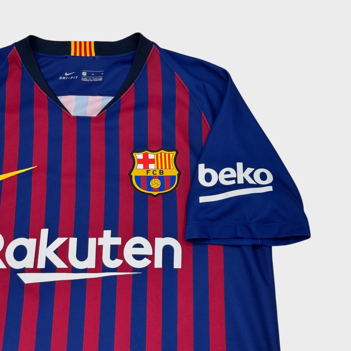 18-19 바르셀로나 홈 No.10 리오넬 메시 상품이미지5