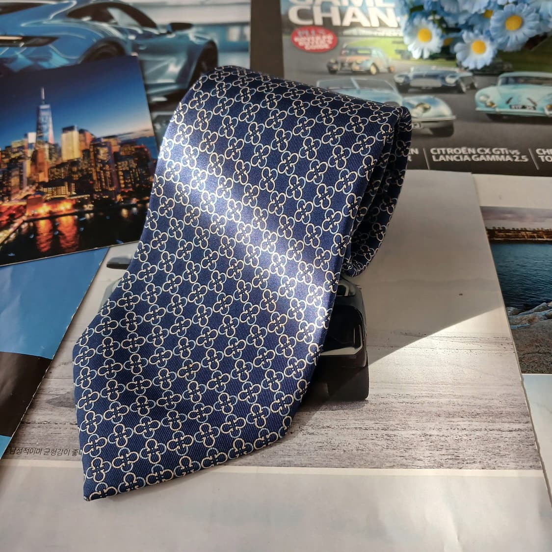 페라가모 실크 간치니&클로버 넥타이 8.5cm A~B등급 A19212
 상품이미지2