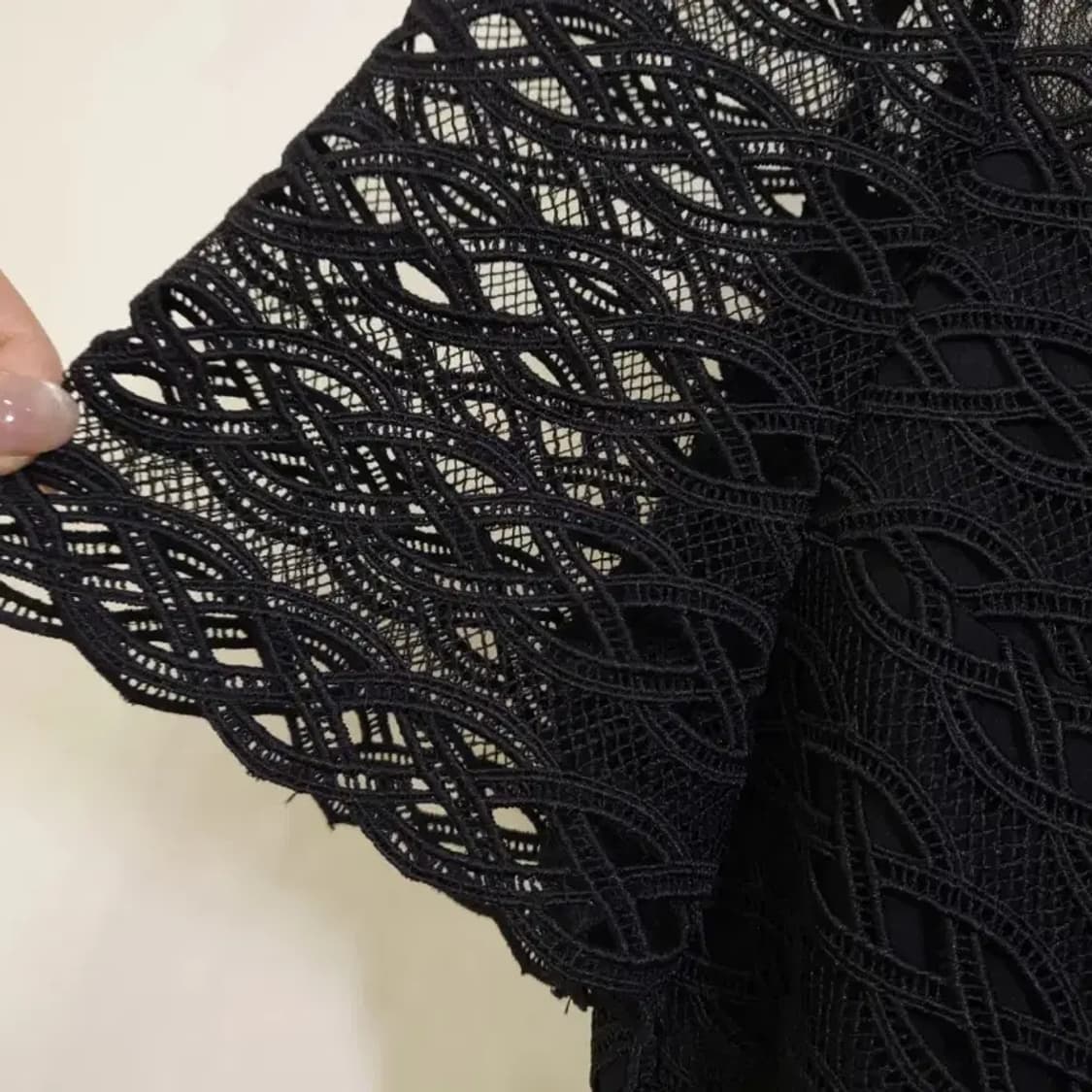 산드로 블랙 레이스 원피스 ~55 상품이미지4