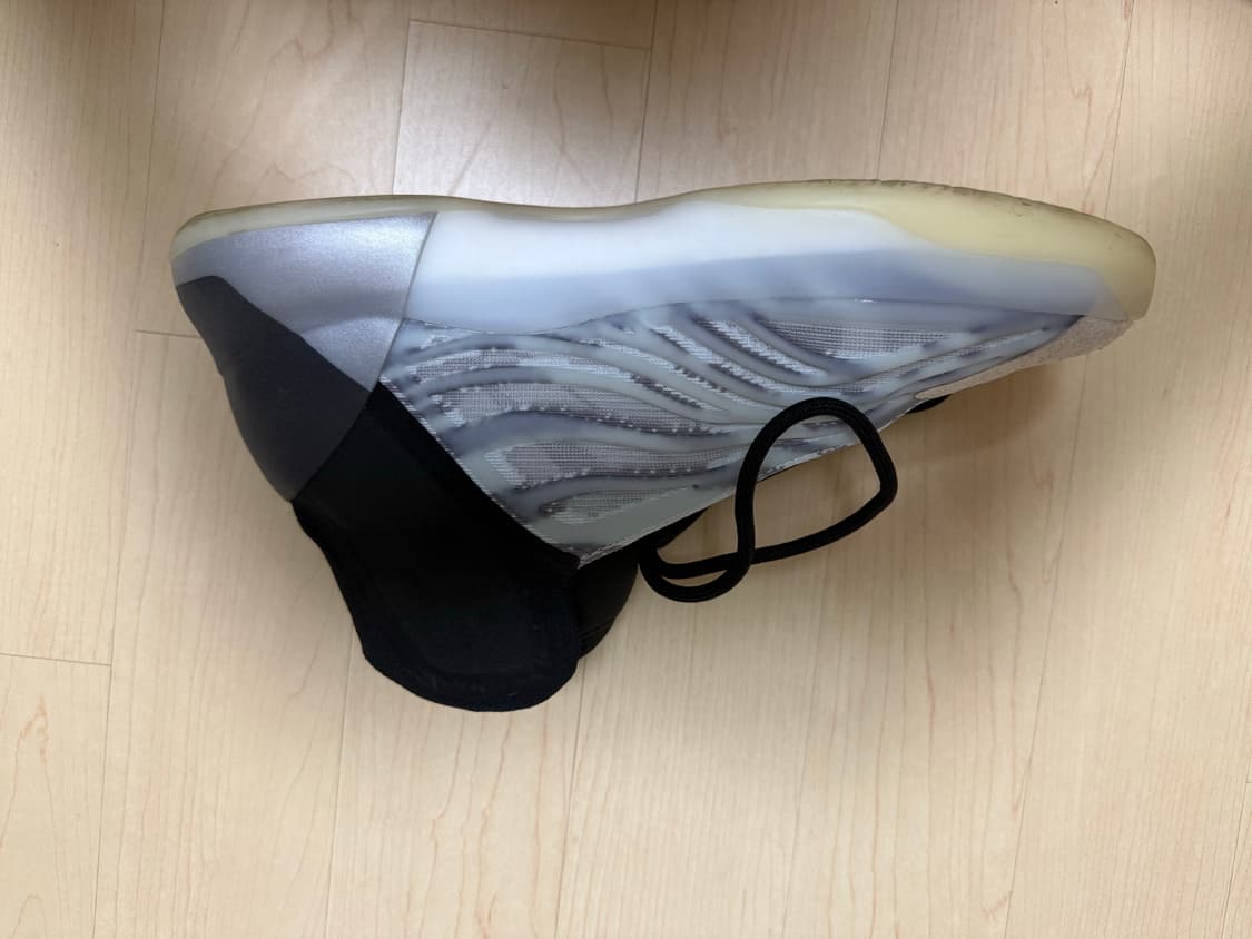 아디다스 이지 퀀텀 yzy qntm 275 상품이미지4