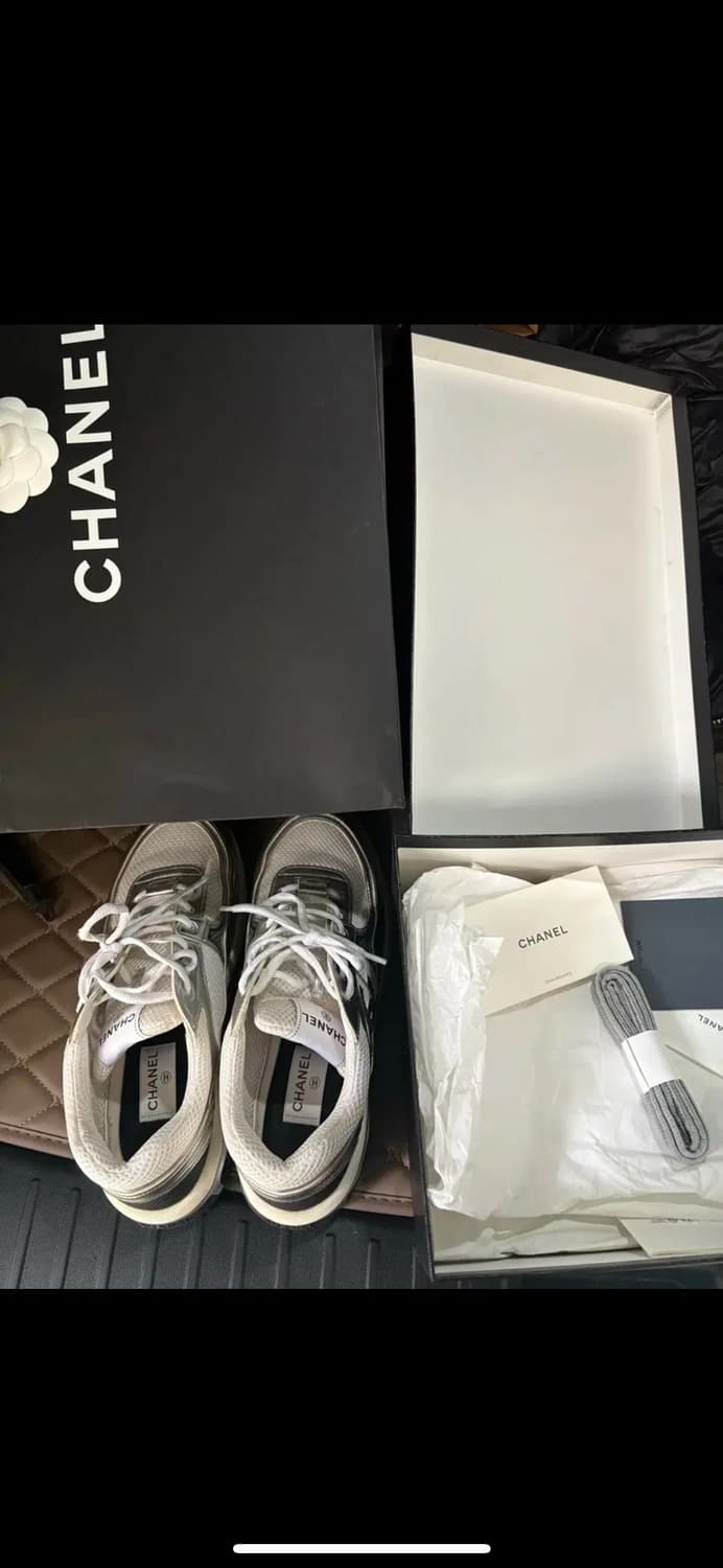 샤넬스니커즈 샤식스 42사이즈 상품이미지5