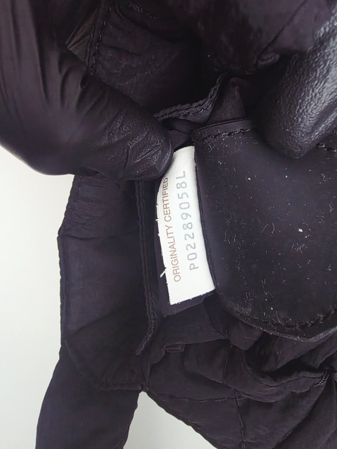 보테가 베네타 패딩 카세트백 미니 (상태 매우좋음) 상품이미지6