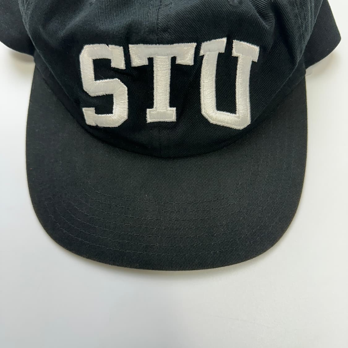 STUSSY Stu Arch Strapback Cap 스투시 캡 상품이미지4