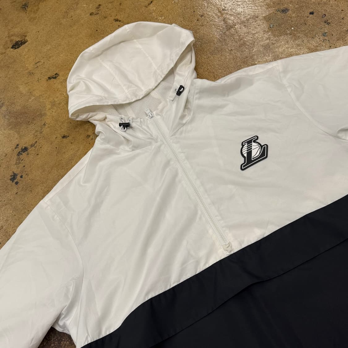 [ 정품/2XL ] NBA 레이커스 반팔 바람막이 b16 상품이미지1