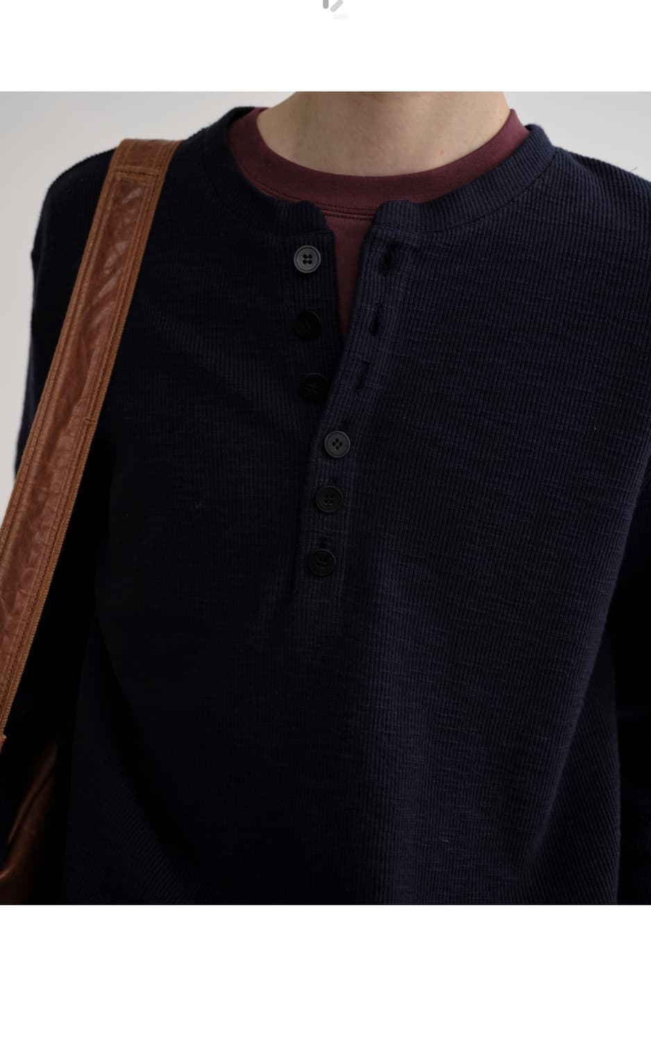 BUTTON HENLEY NECK (navy) 2size 상품이미지3