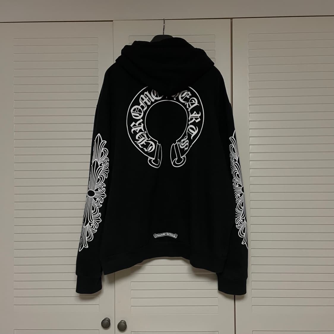 크롬하츠 홀스슈 플로랄 후드 상품이미지1