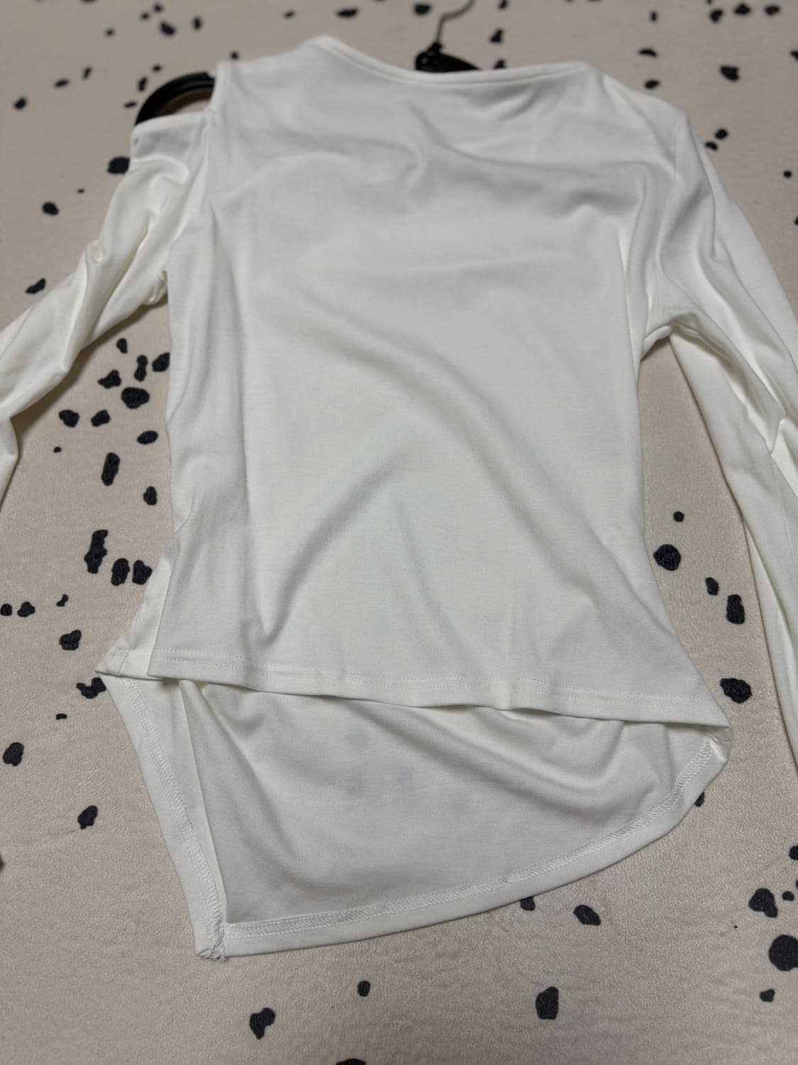 쉬인 비대칭 원숄더 긴소매 티셔츠 상품이미지6