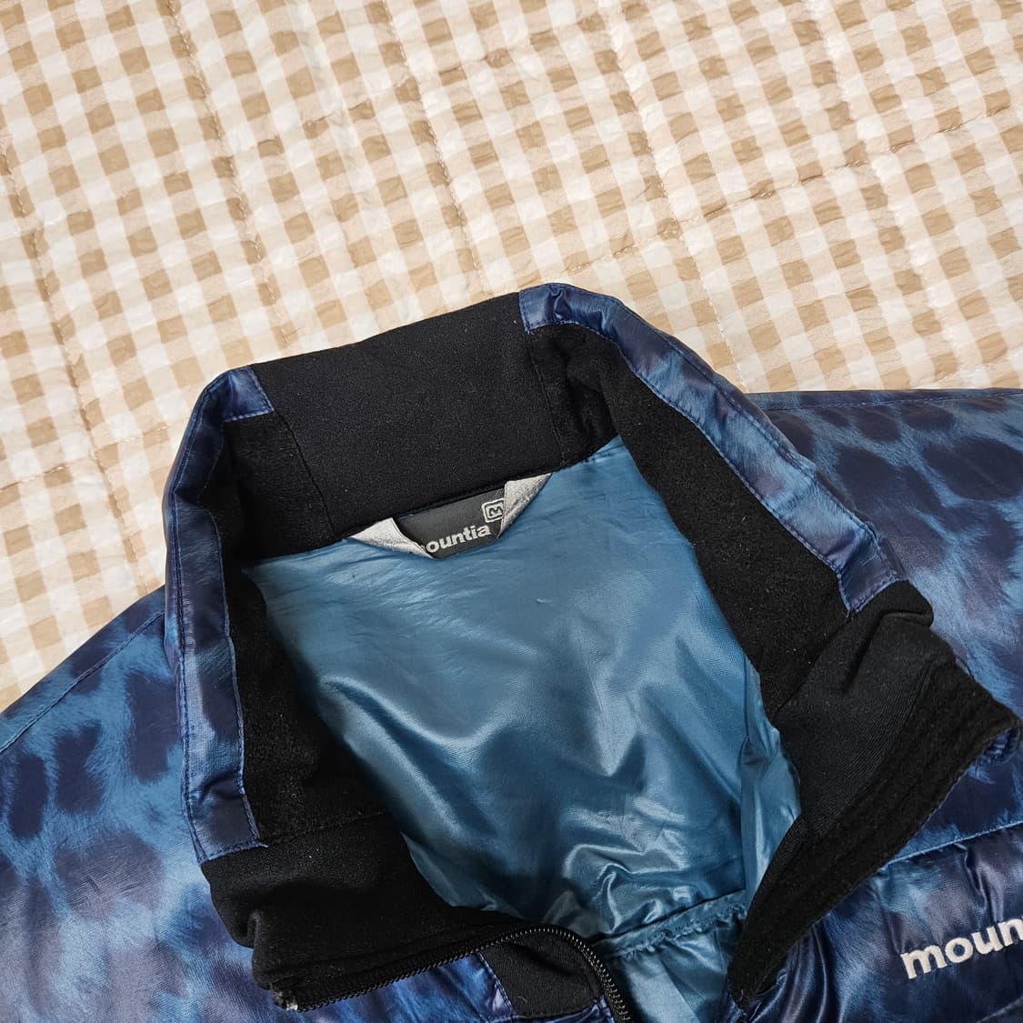 마운티아 거위털 경량패딩 남자100 상품이미지2