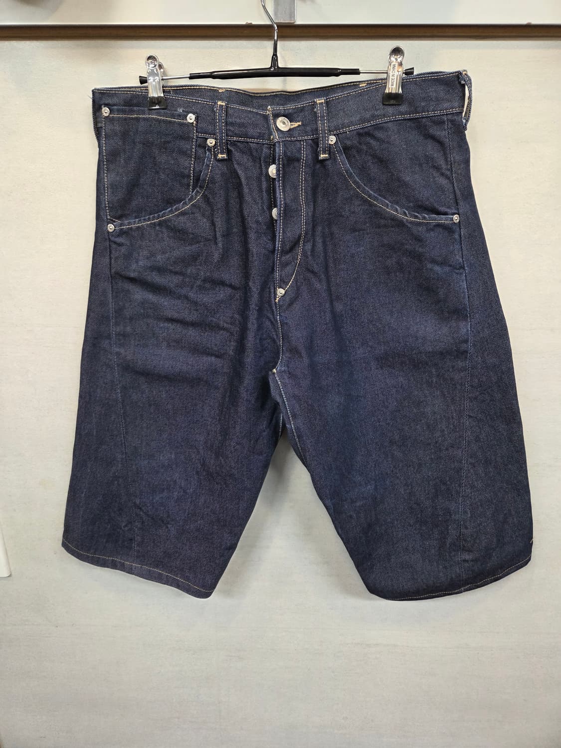 리바이스 커스텀 엔지니어드진 버뮤다 데님반바지 30 상품이미지1