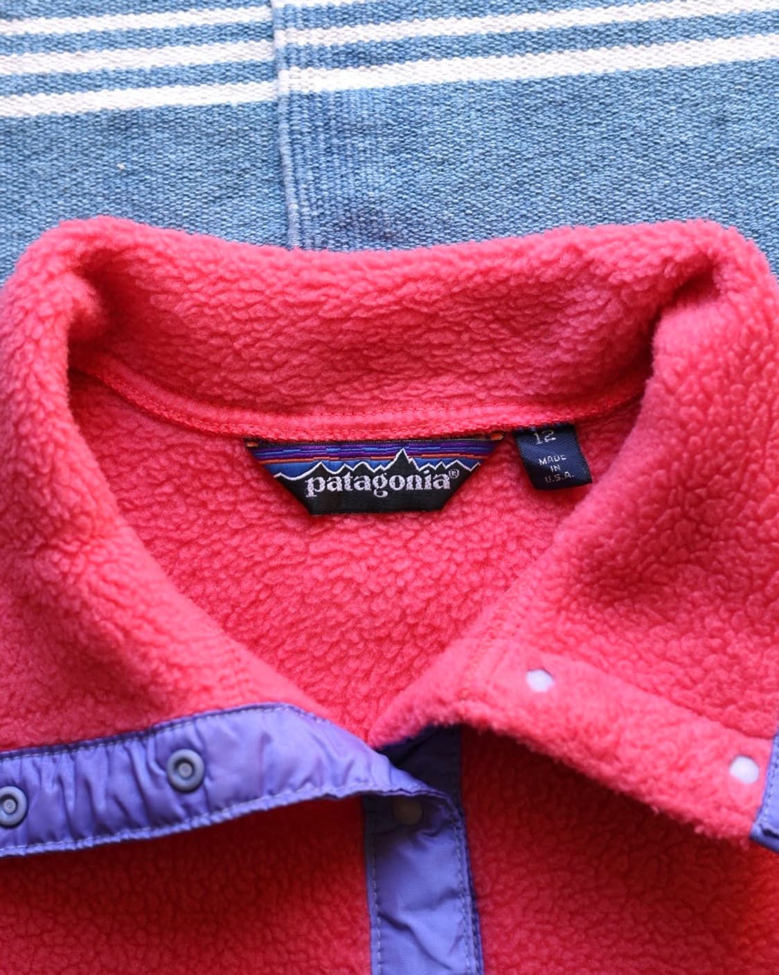 파타고니아 80s 신칠라 스냅티 플리스 (Salmon Pink) 상품이미지2
