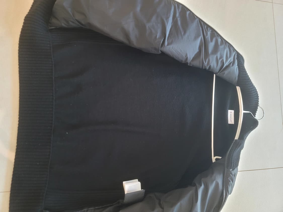 25FW 몽클레어 니트패딩 새상품급 xl 상품이미지1