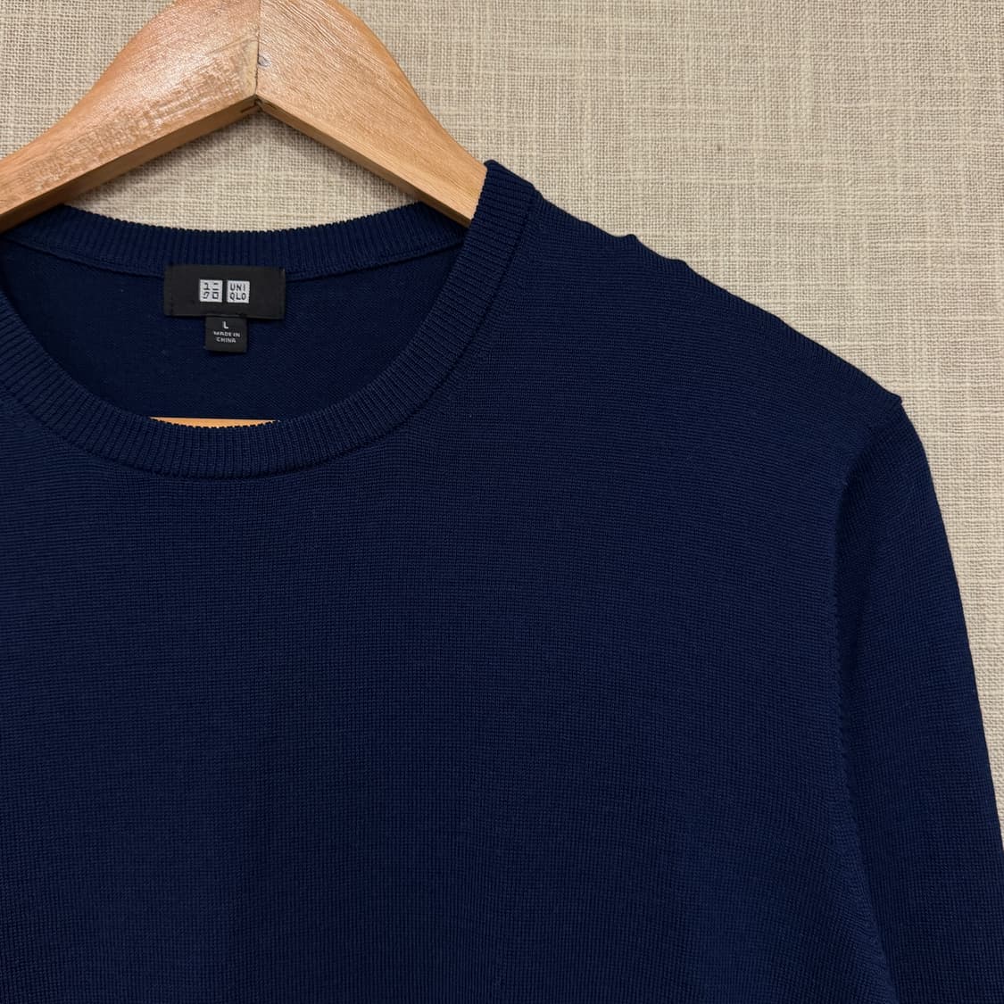 유니클로 라운드 울100% 네이비 니트 스웨터 L 상품이미지2