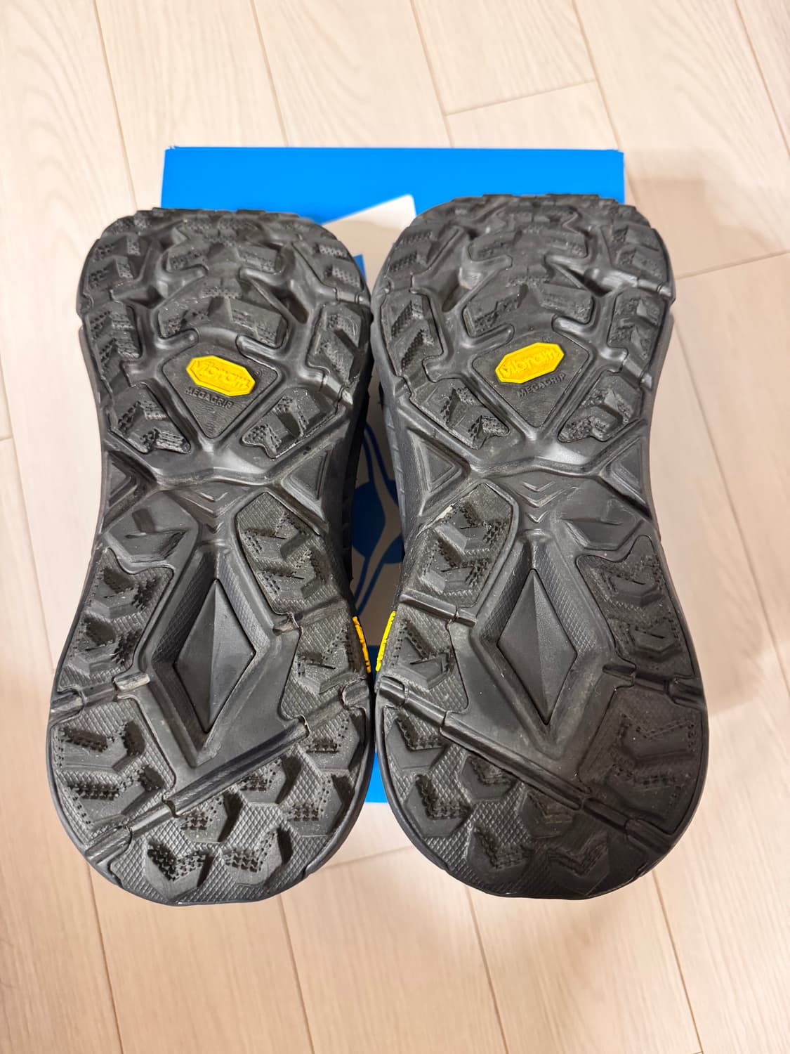 호카 마파테스피드4 블랙아우터 오빗 290 상품이미지5