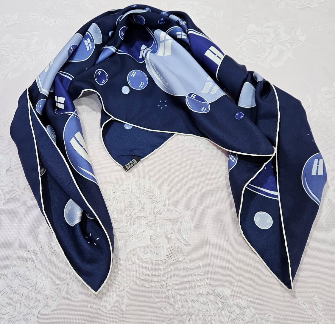 에르메스 실크스카프 90 Bal de Bulles 상품이미지8