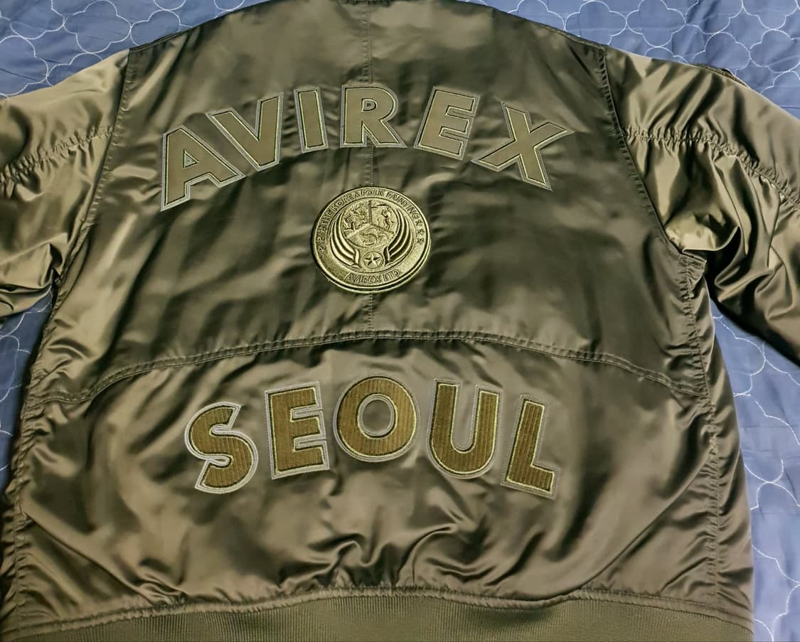 (협업) 아비렉스 커스텀멜로우 풀오버 밀리터리 MA-1 카키 (M) 상품이미지4