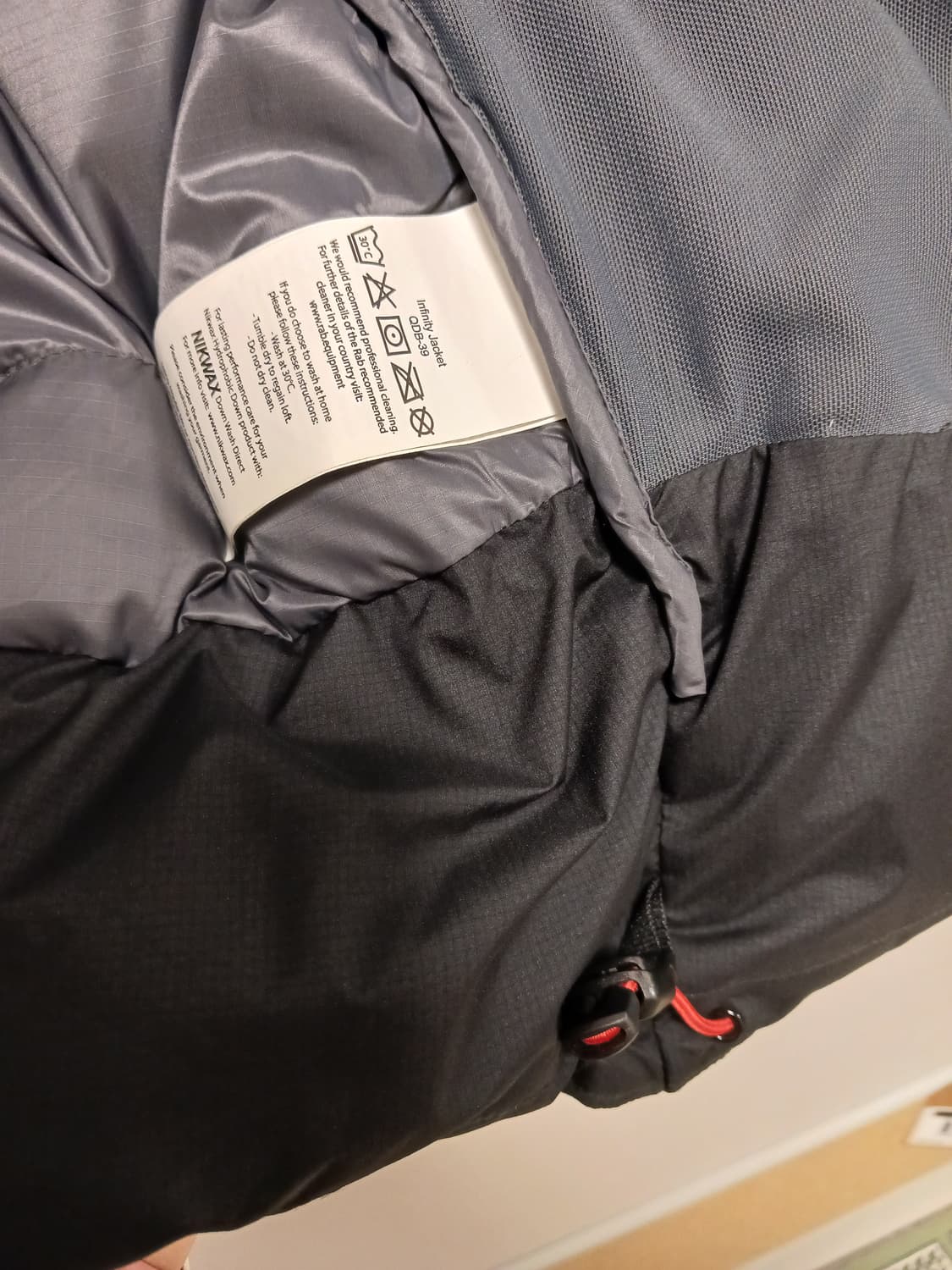 Rab 인피니티 패딩 상품이미지4