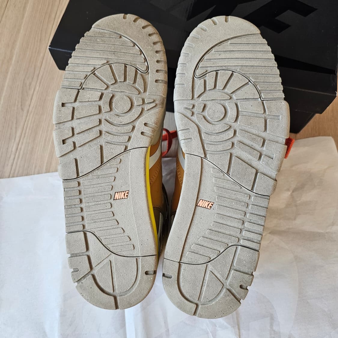 280 나이키 에어 트레이너 1 SP 코리앤더 1회착 DH7338-300 상품이미지6