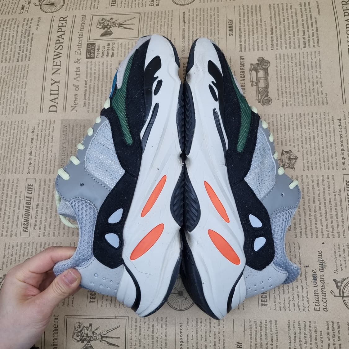 아디다스 이지부스트 700 운동화 280 상품이미지5