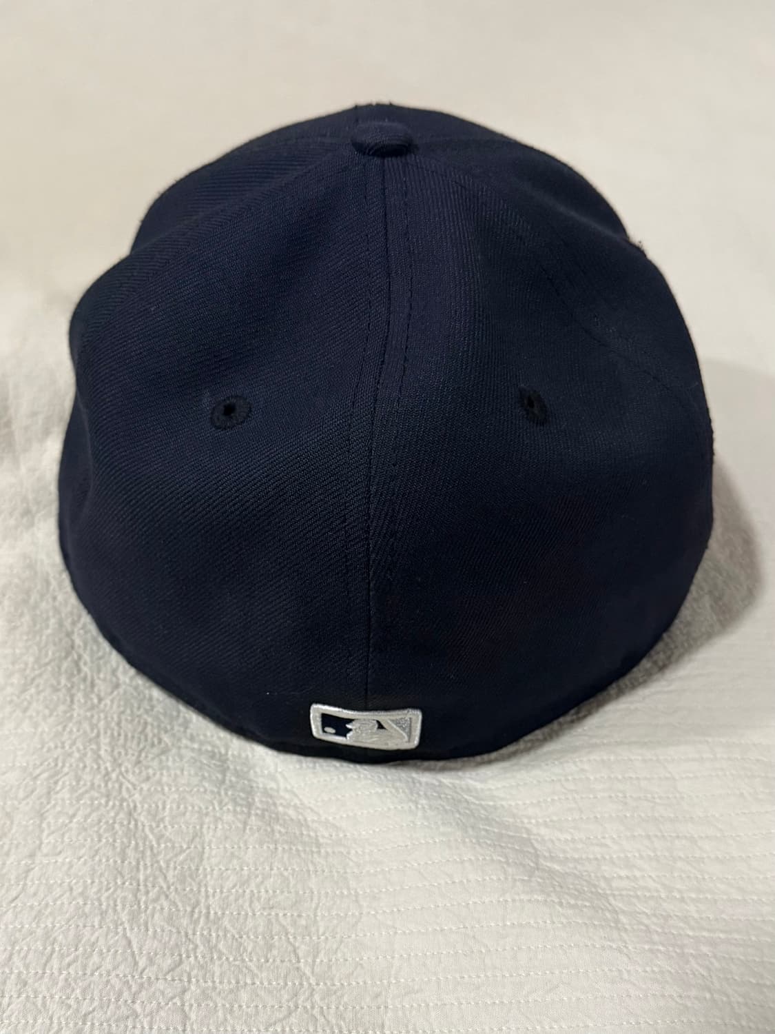 뉴에라 뉴욕 양키스 피티드캡 네이비 738 상품이미지3