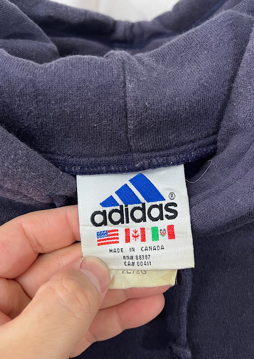 adidas (made in Canada) 상품이미지4