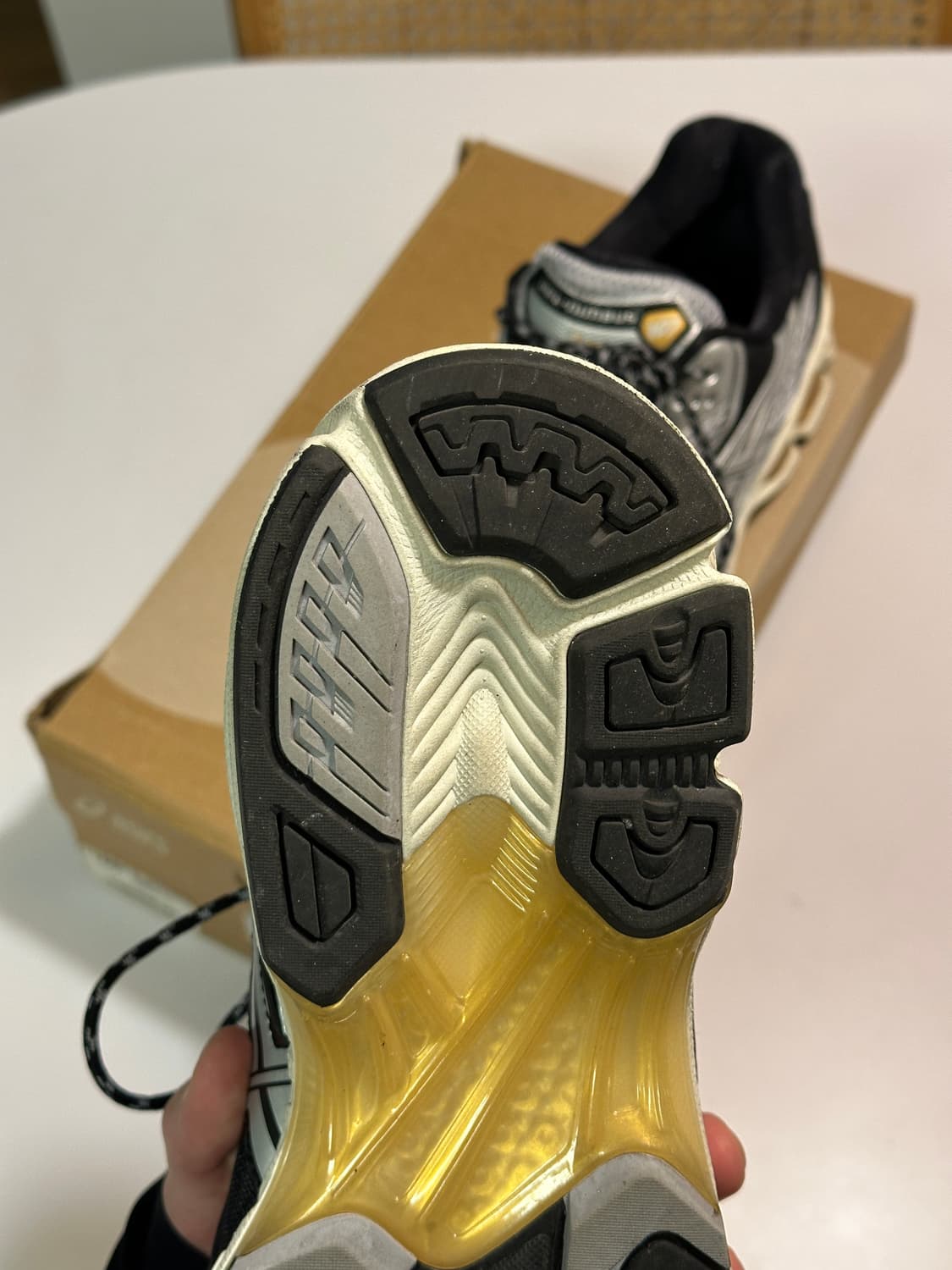 아식스 젤 님버스 10.1 피드몬트 그레이 / 305 상품이미지2