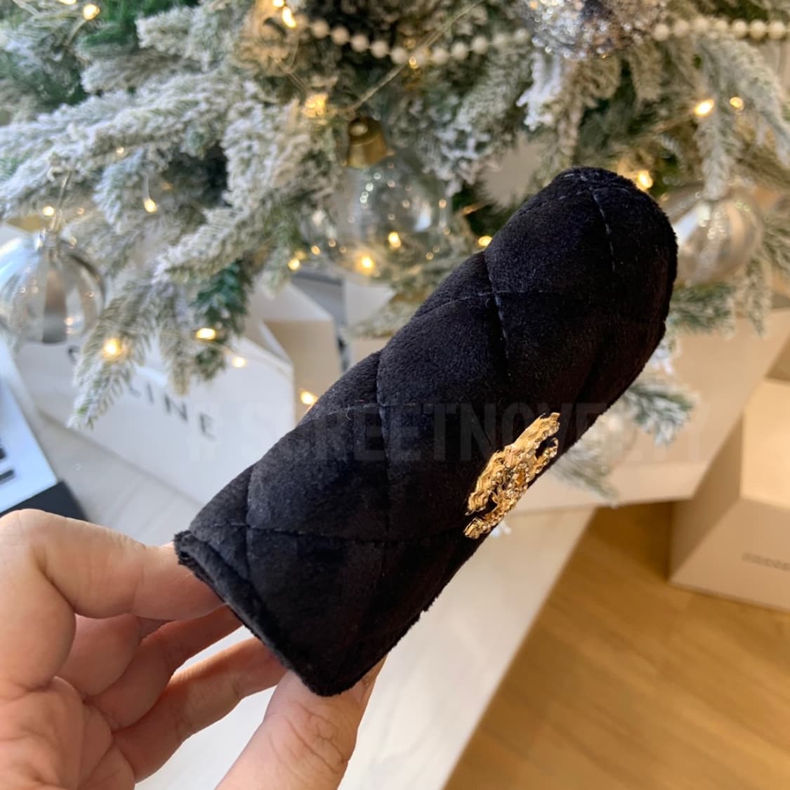 샤넬뷰티 벨벳 카드지갑 블랙 풀박스 상품이미지5