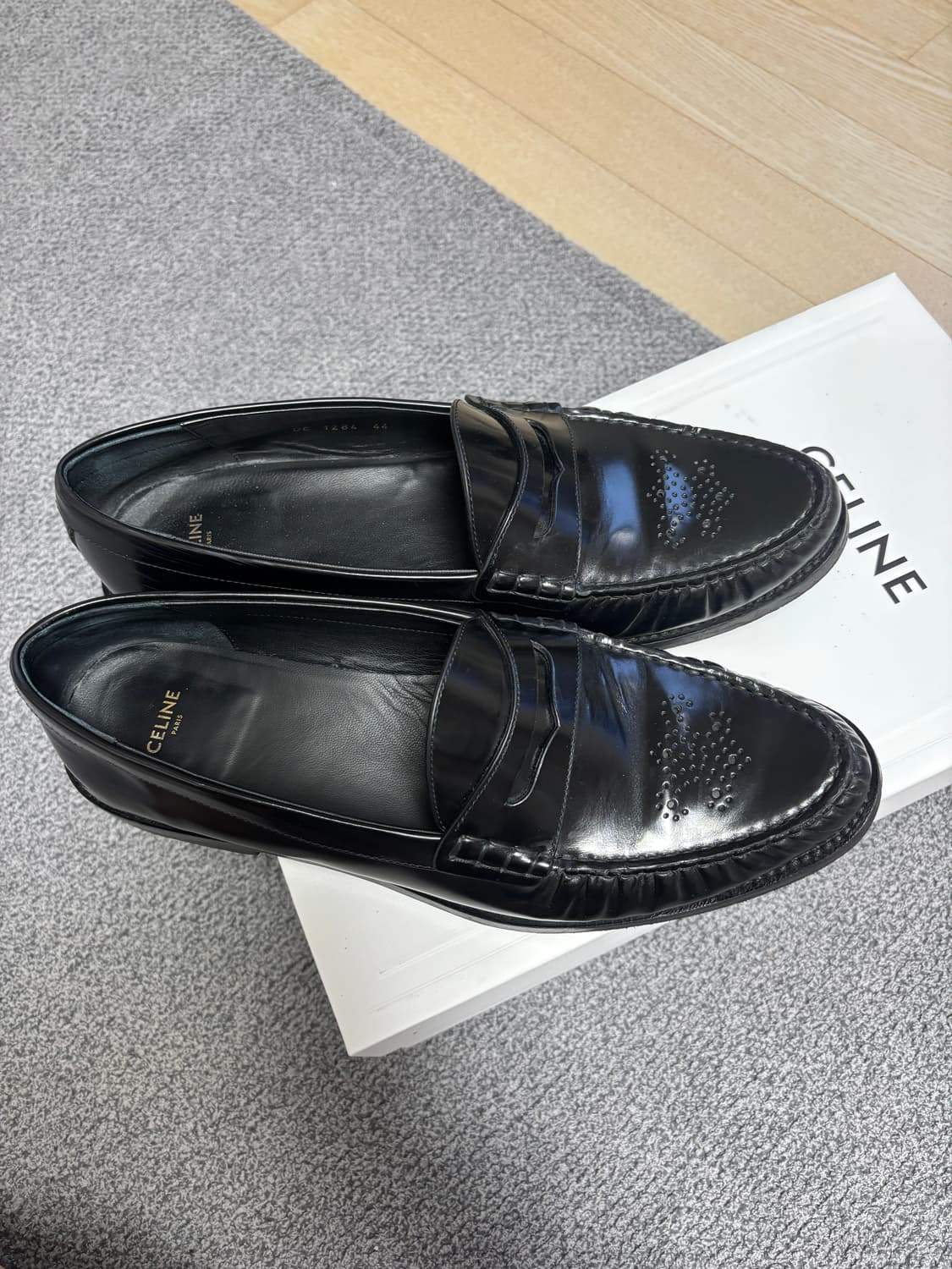 [44] 셀린느 Celine 25fw 비비안 로퍼 판매 합니다 상품이미지3