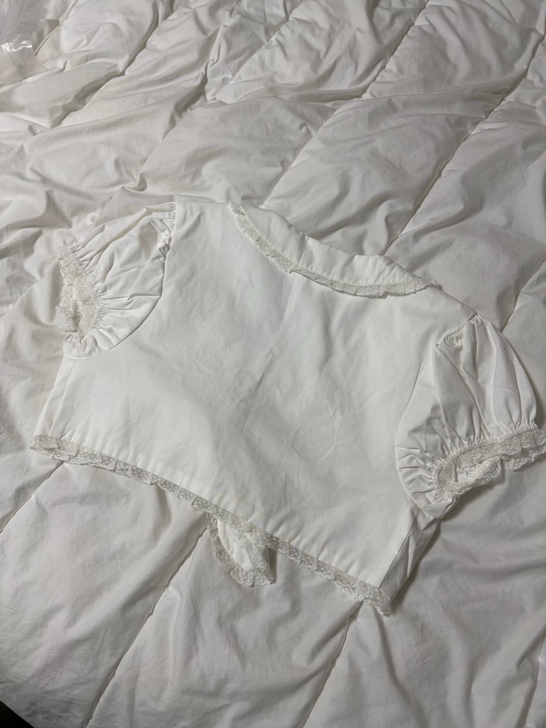 프레클 레이스 크롭 블라우스 lace trim crop blouse 상품이미지9