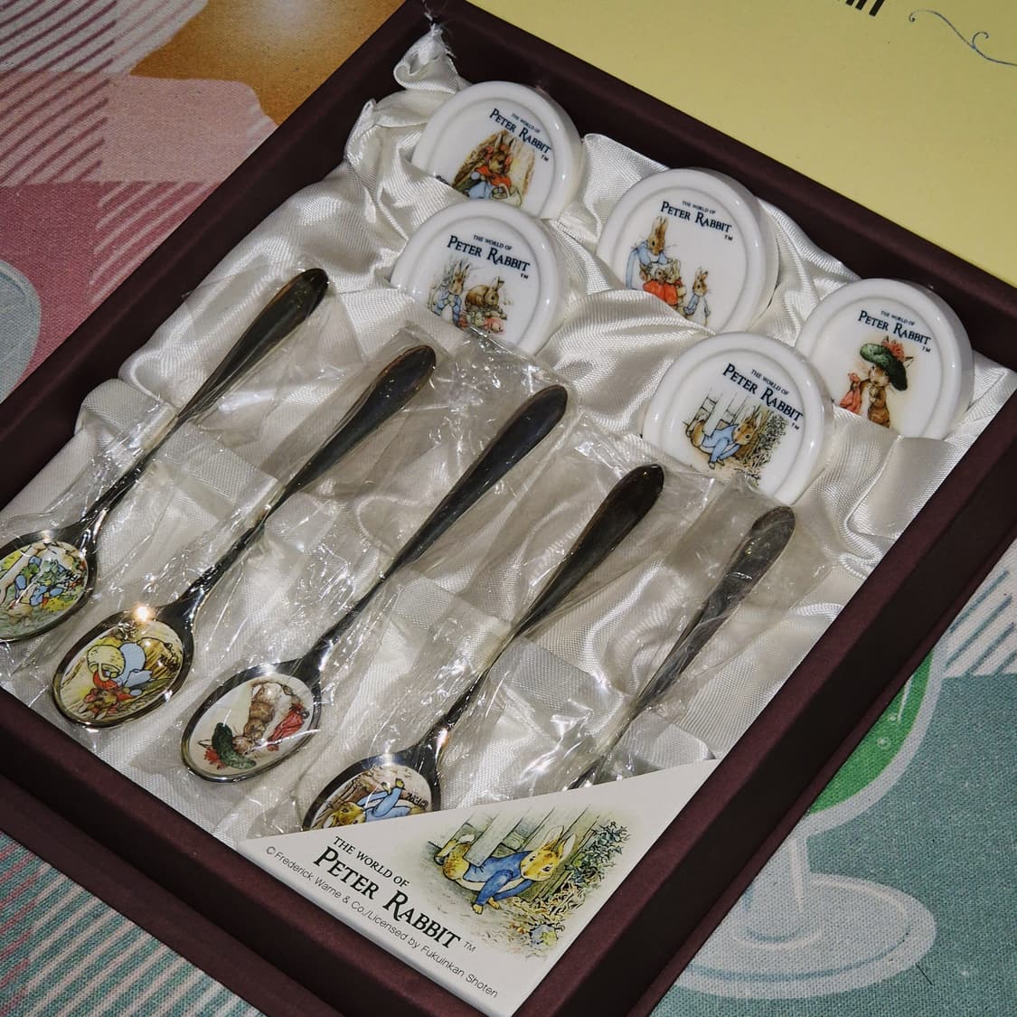 90s 피터래빗 실버 스푼&도자기 받침 세트 상품이미지7