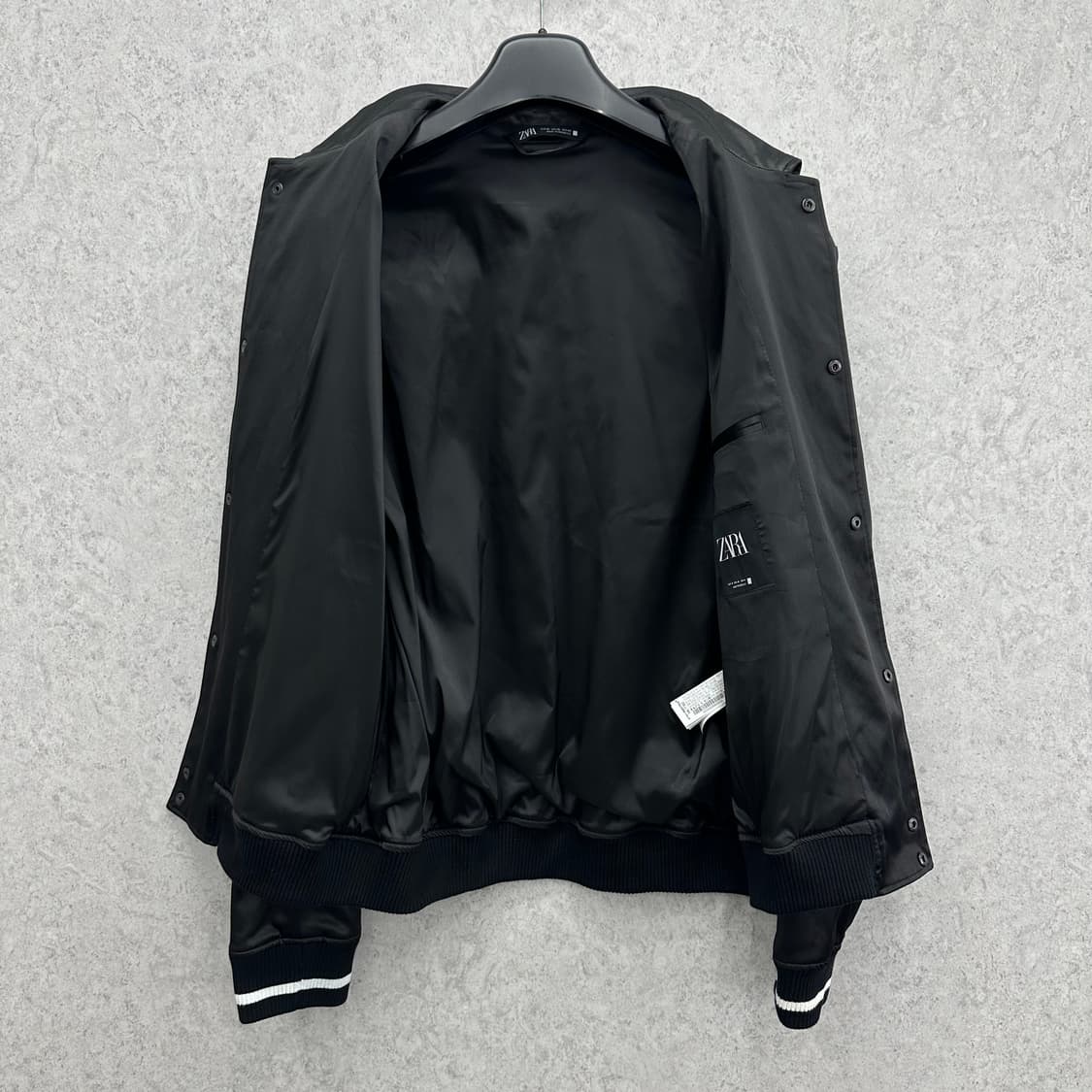105 자라 남자 글로시 루즈핏 카라 블루종 자켓 상품이미지3