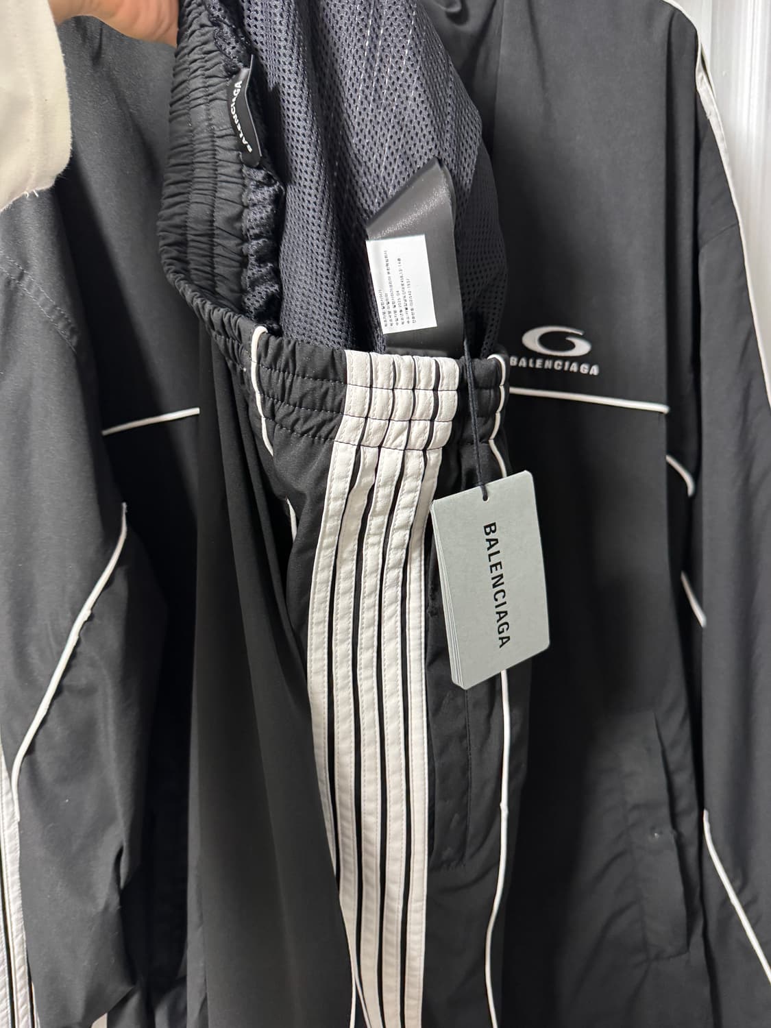 발렌시아가 스포츠웨어 바람막이 팬츠 상품이미지2